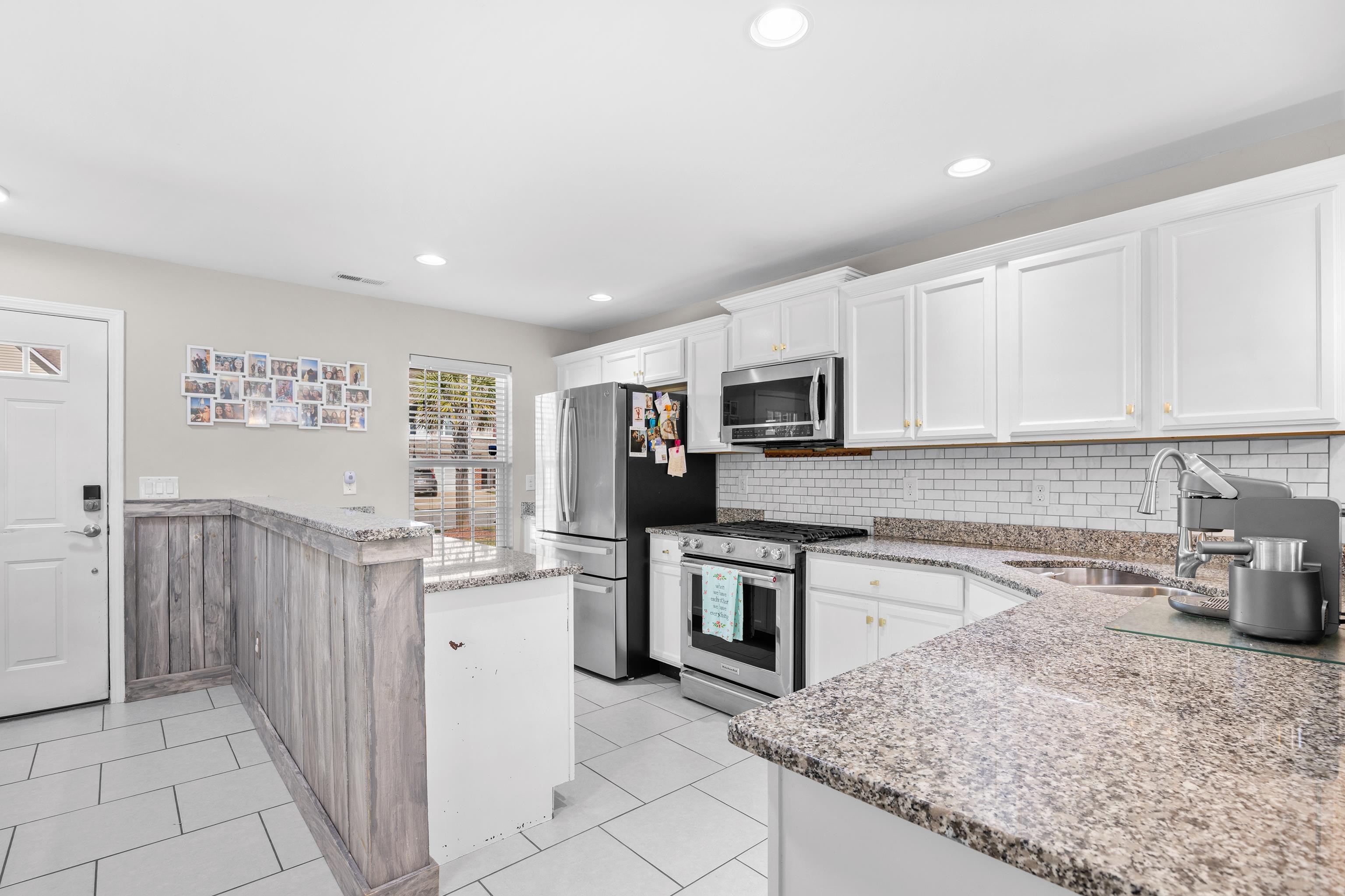 706 Riverward Dr. Property Photo 22