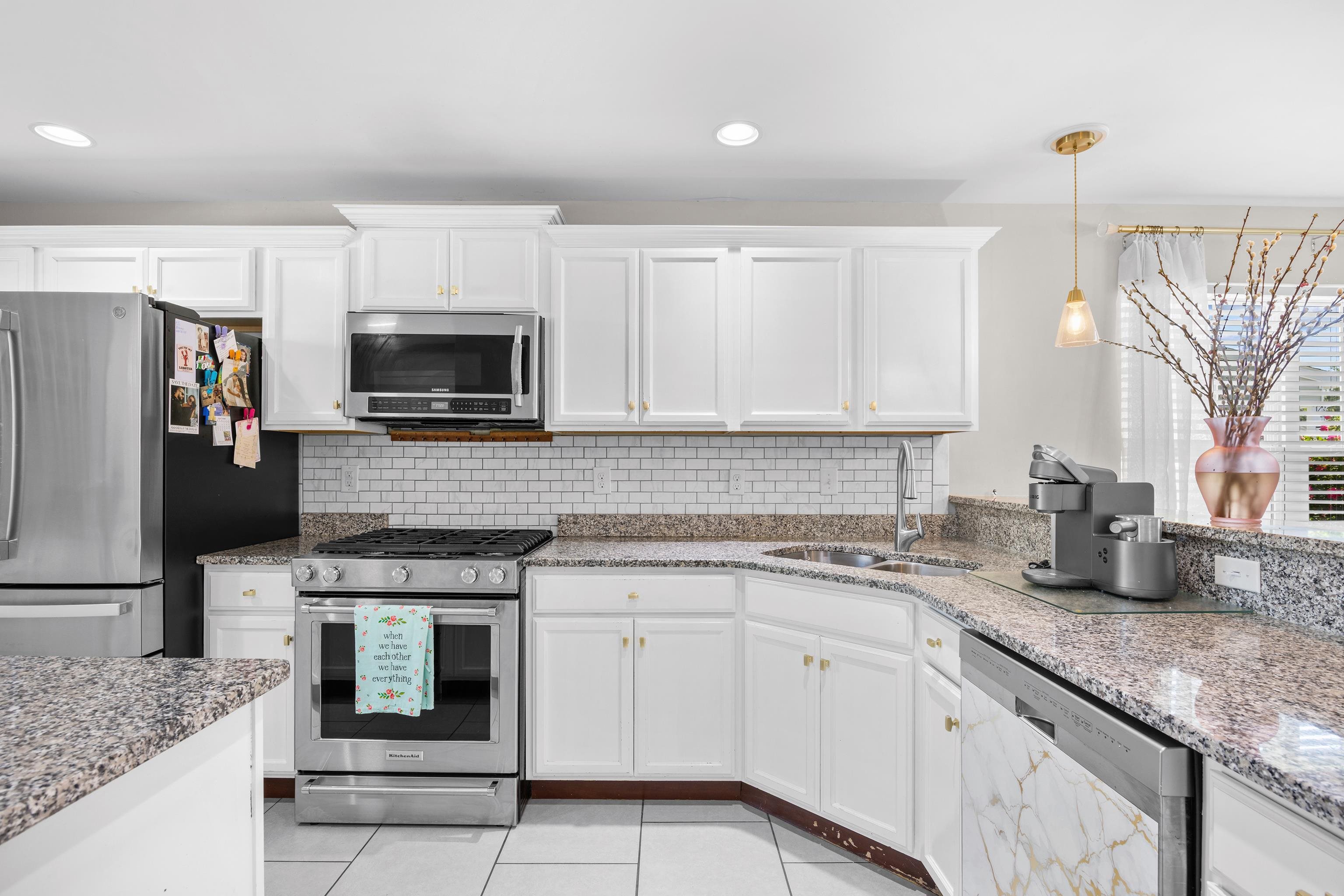 706 Riverward Dr. Property Photo 23