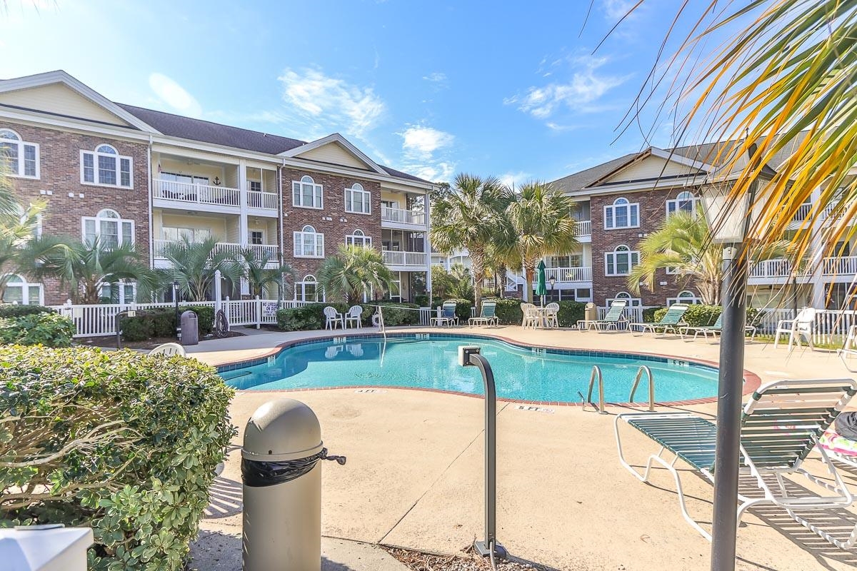 695 Riverwalk Dr. Property Photo 18
