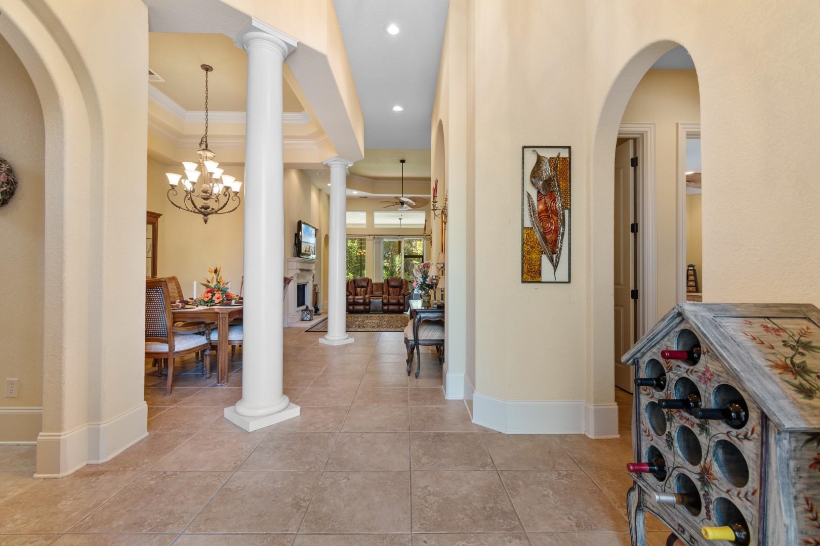 9891 Bellasera Circle Property Photo 4