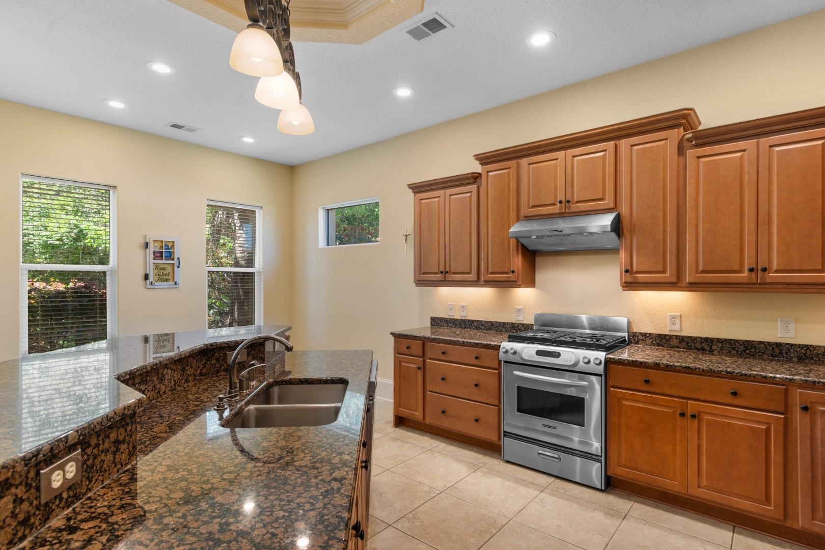 9891 Bellasera Circle Property Photo 10