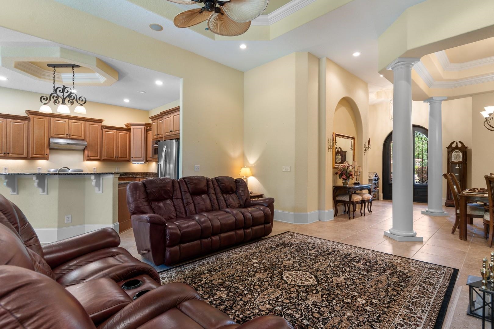 9891 Bellasera Circle Property Photo 14
