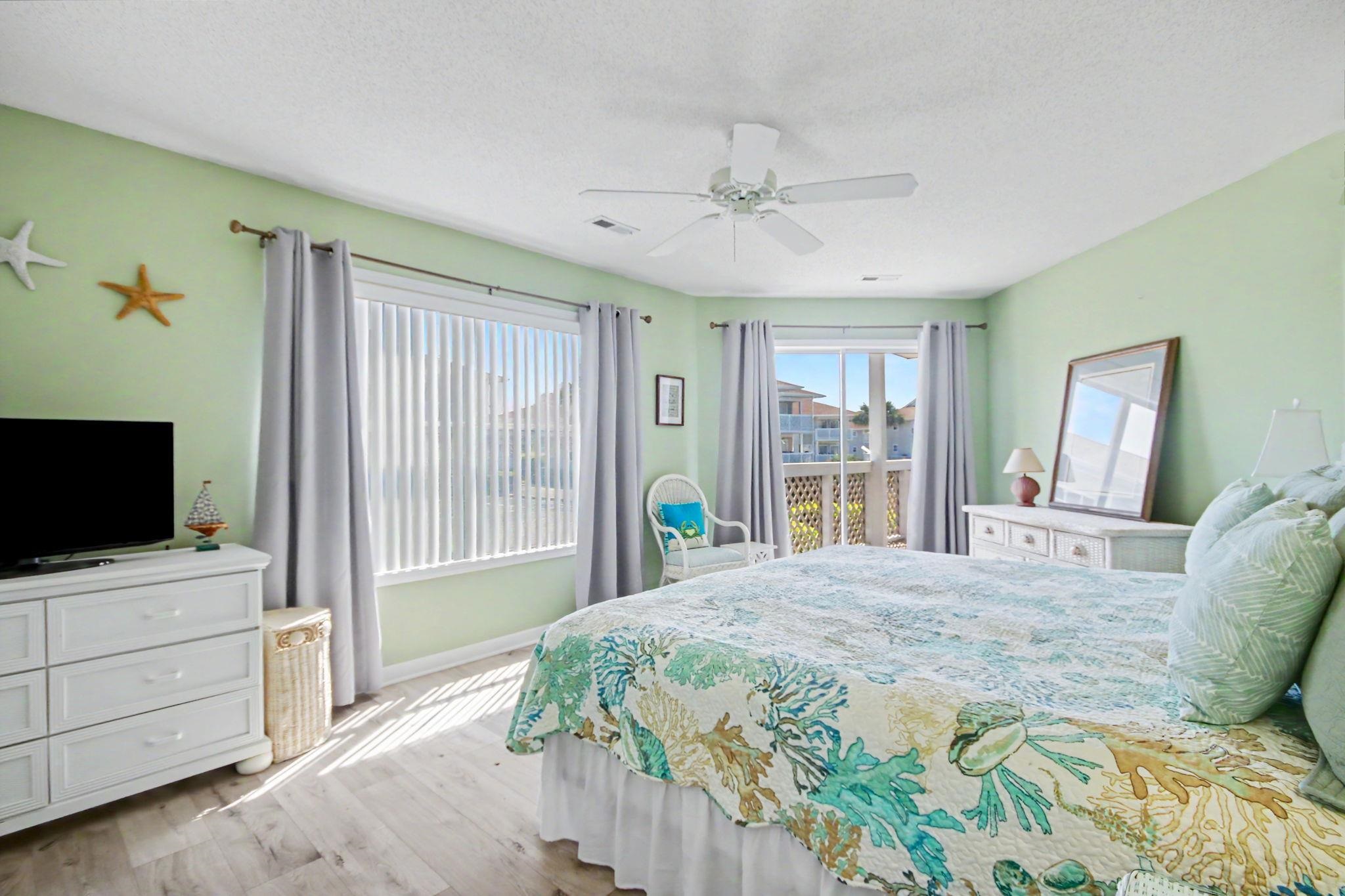 301 Shore Haven Dr. Property Photo 16