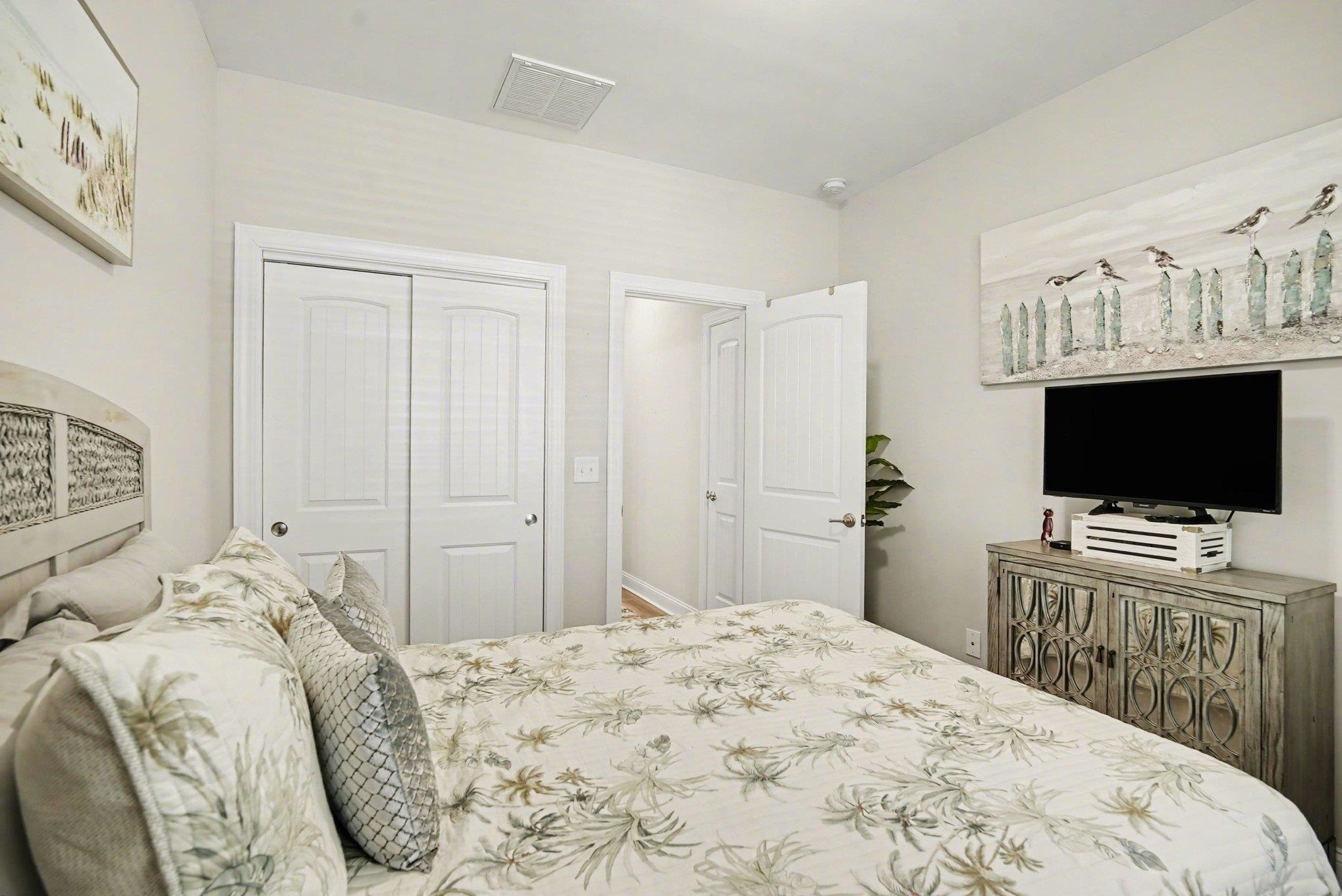 915 Culbertson Ave. Property Photo 23
