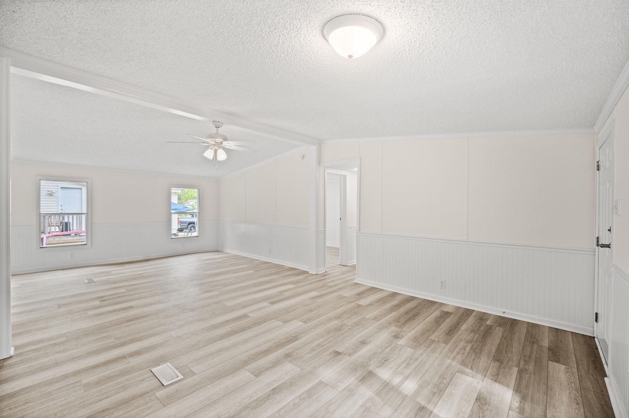 160 Saint Christopher Circle Property Photo 4