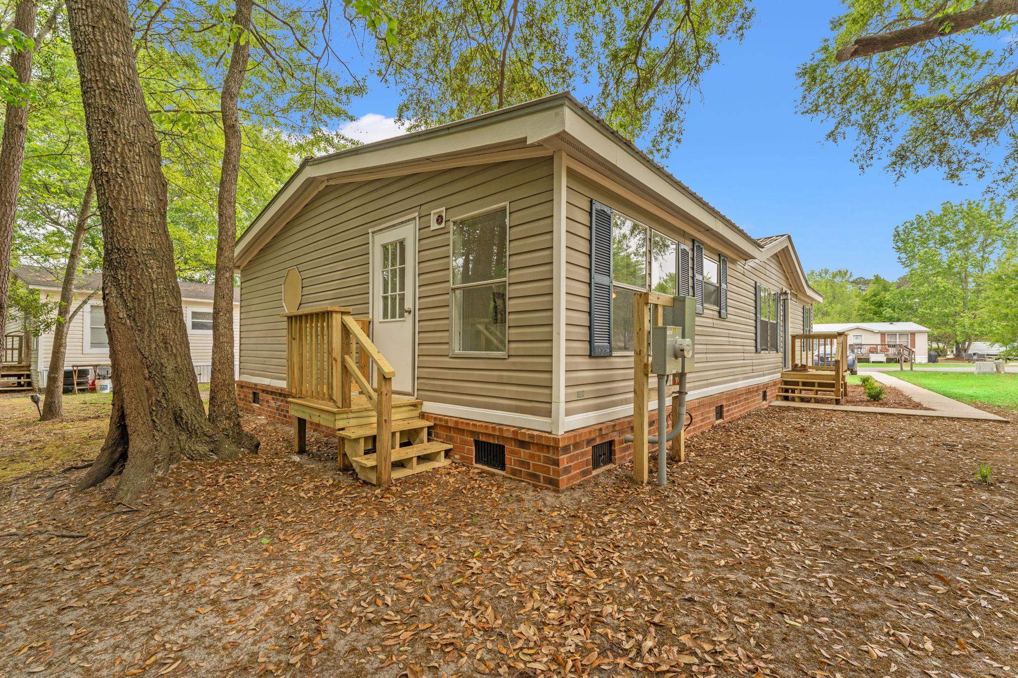 160 Saint Christopher Circle Property Photo 32