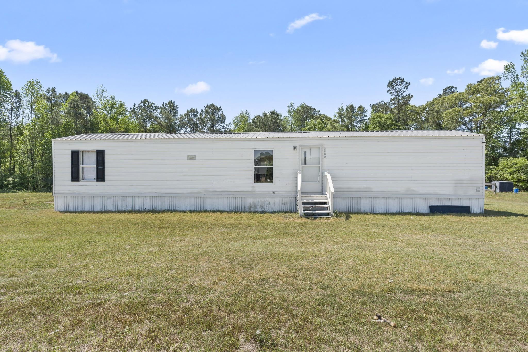 2800 Joyner Swamp Rd. Property Photo 1