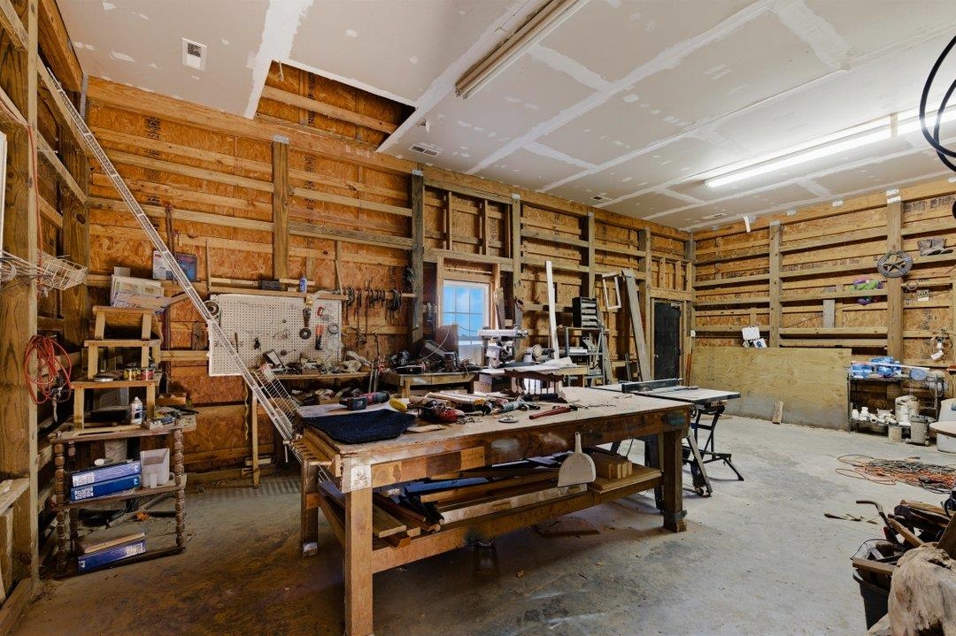1848 Pitch Landing Rd. Property Photo 5