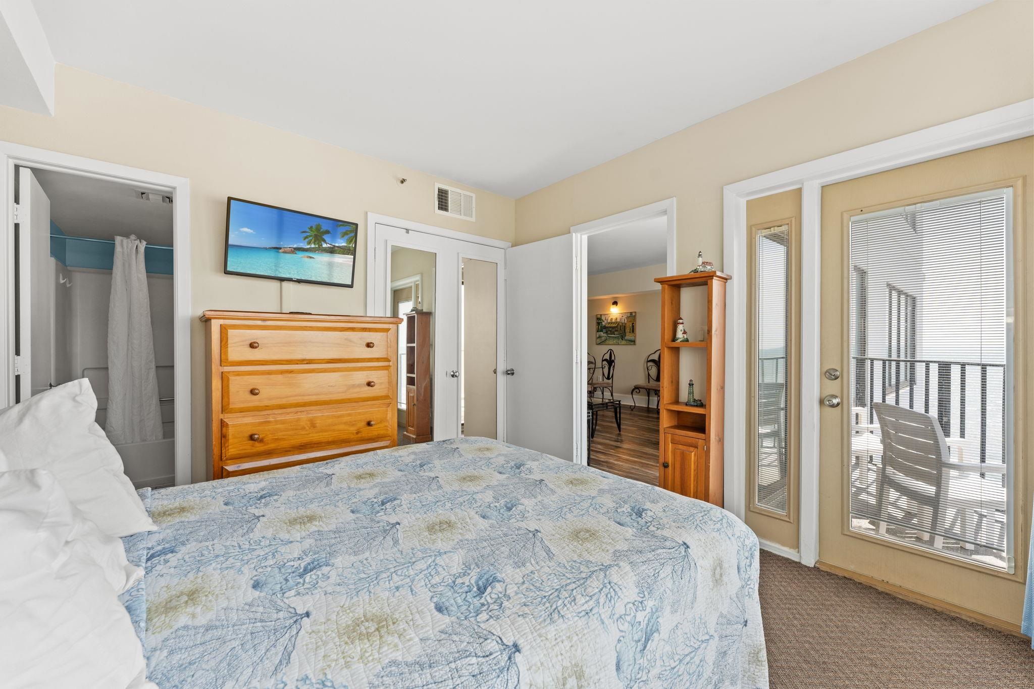 1605 South Ocean Blvd. Property Photo 8