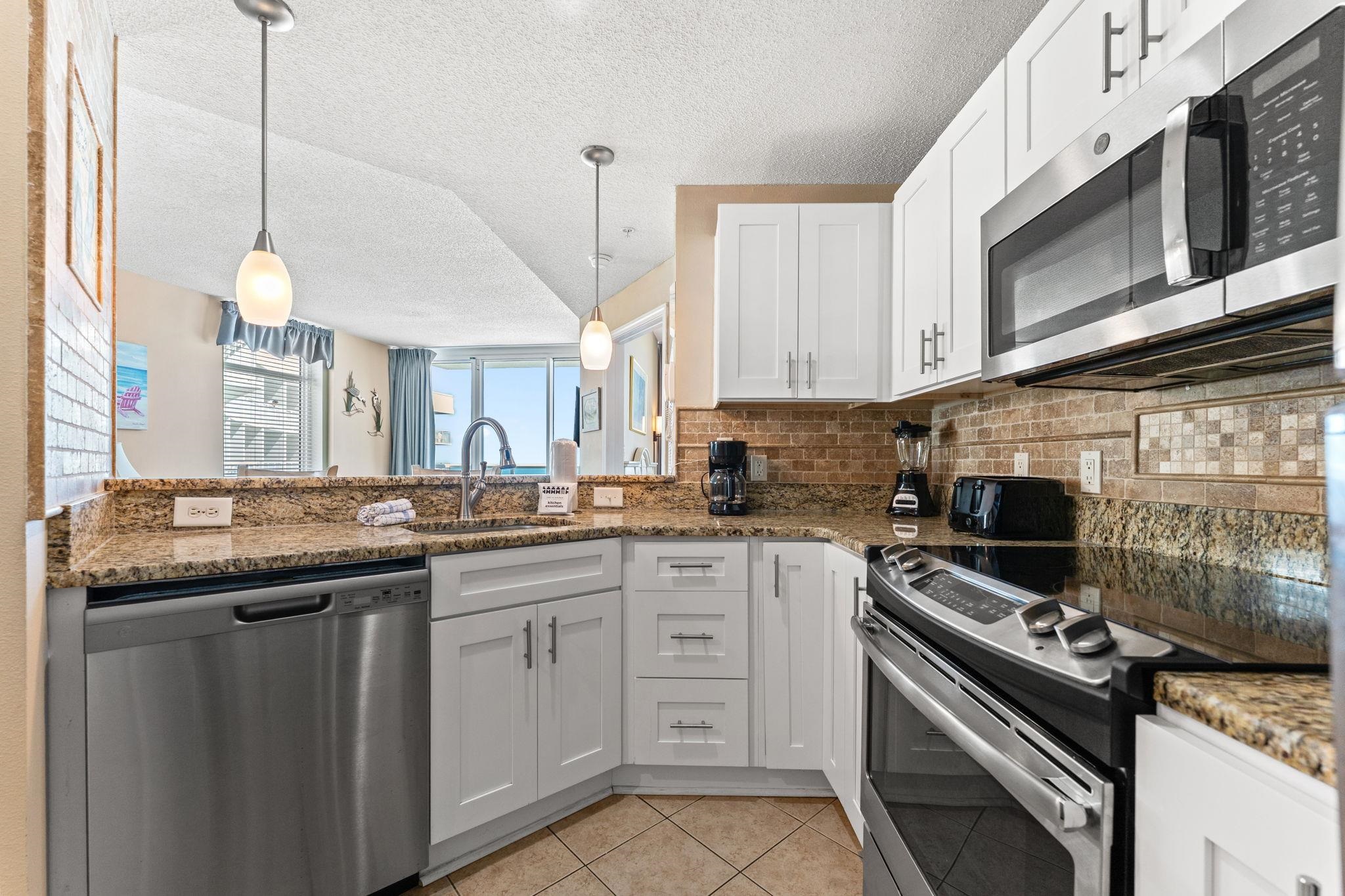300 N Ocean Blvd. Property Photo 11