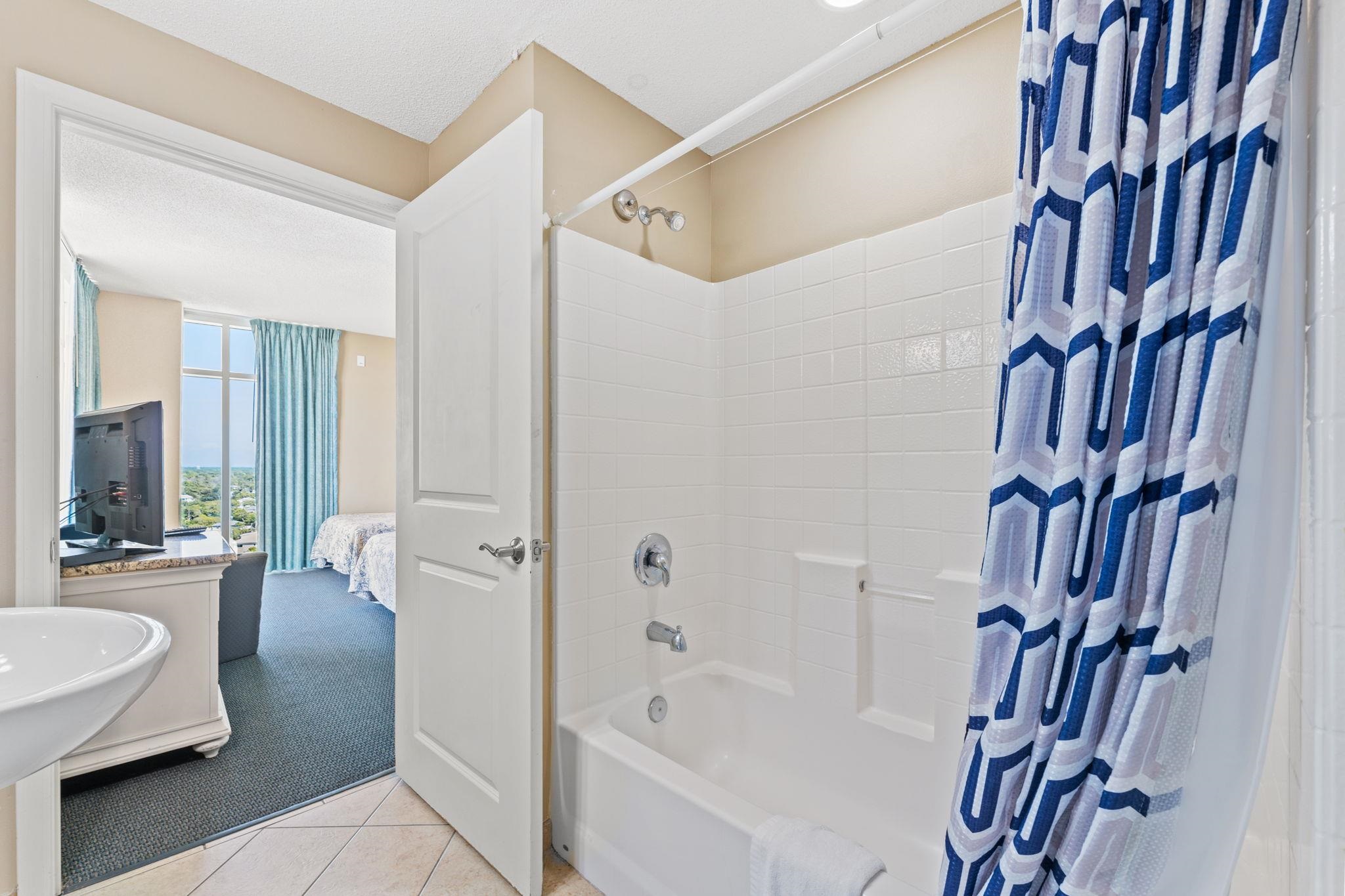 300 N Ocean Blvd. Property Photo 15