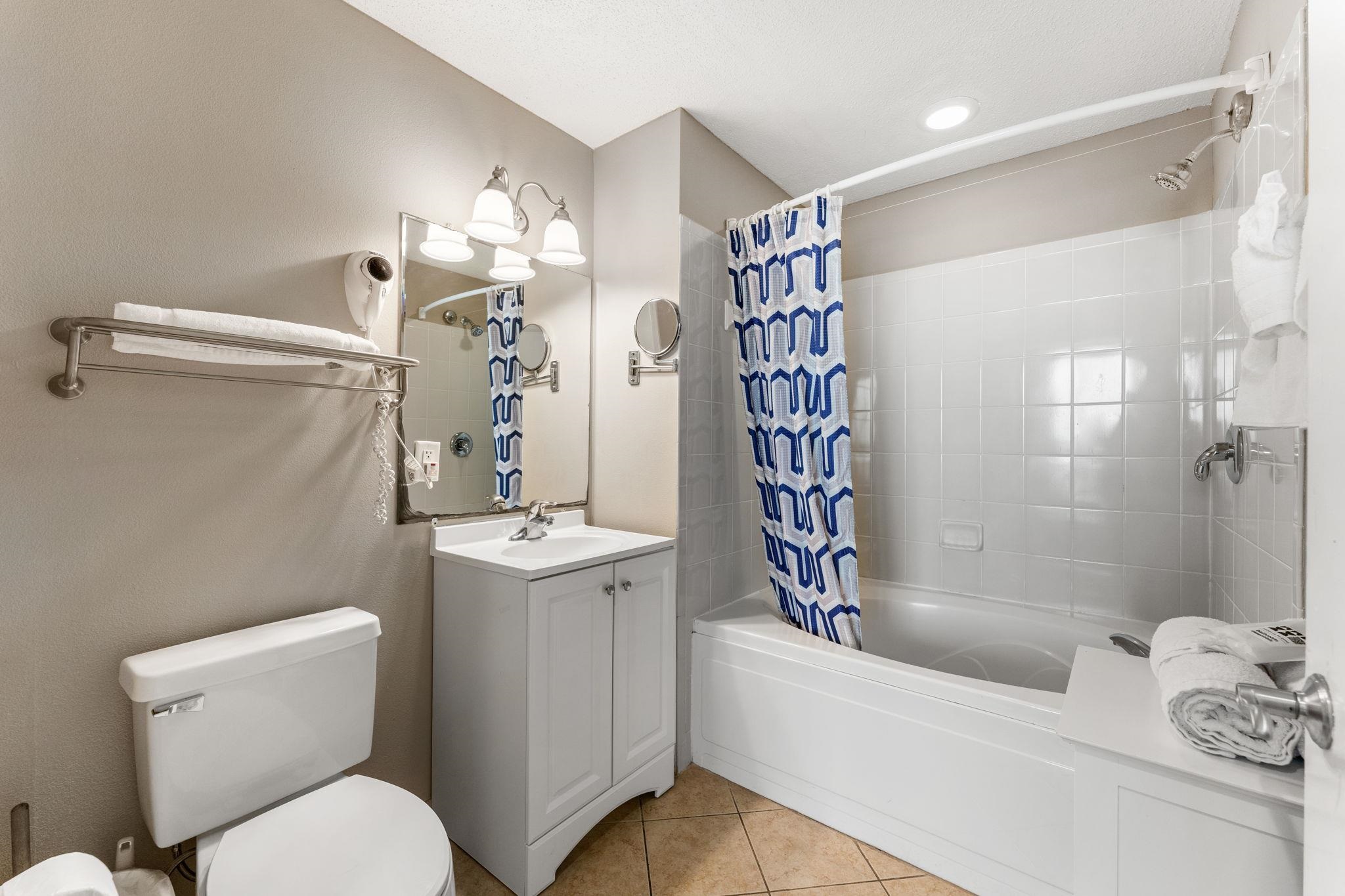 300 N Ocean Blvd. Property Photo 25