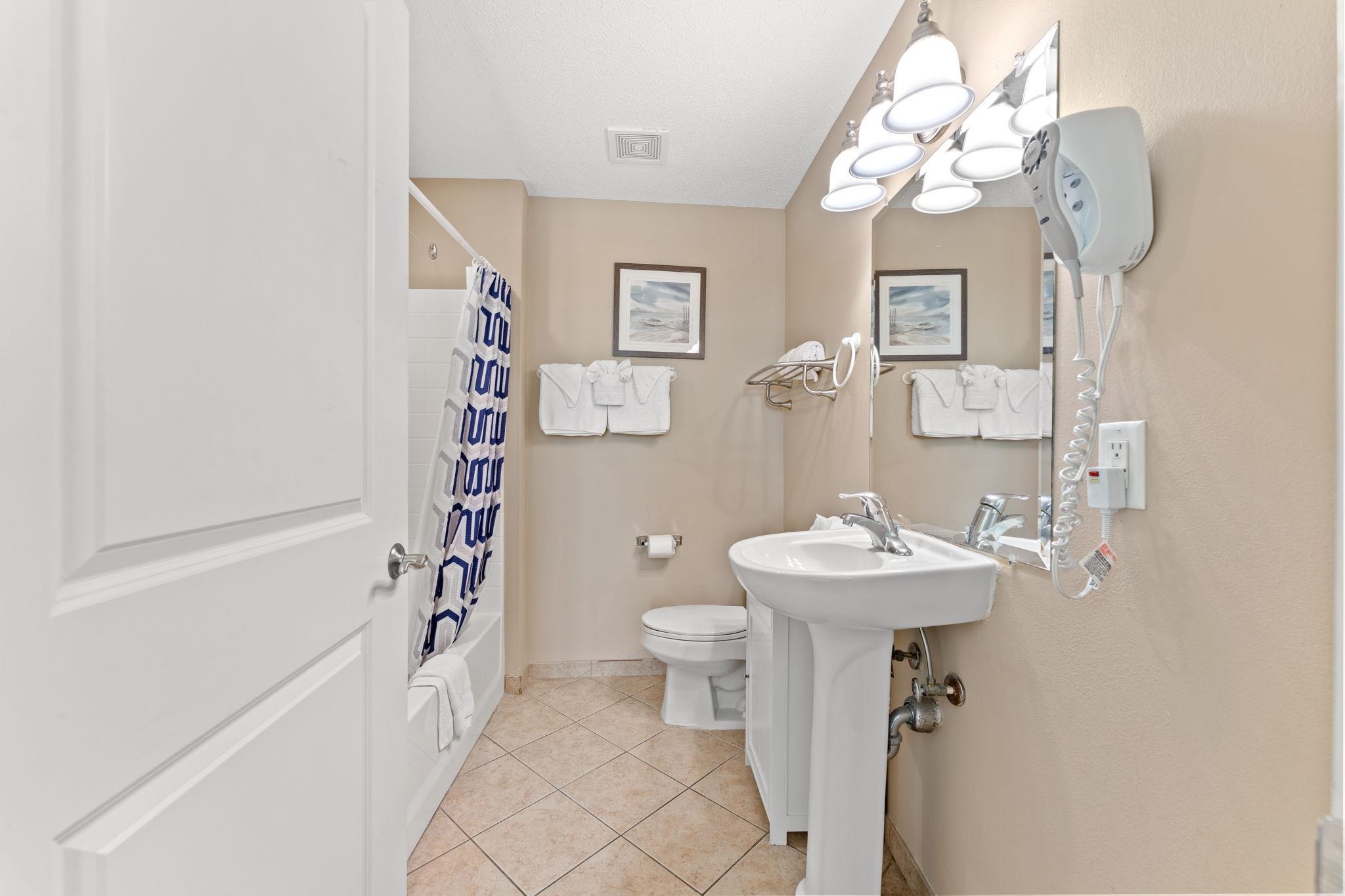 300 N Ocean Blvd. Property Photo 26