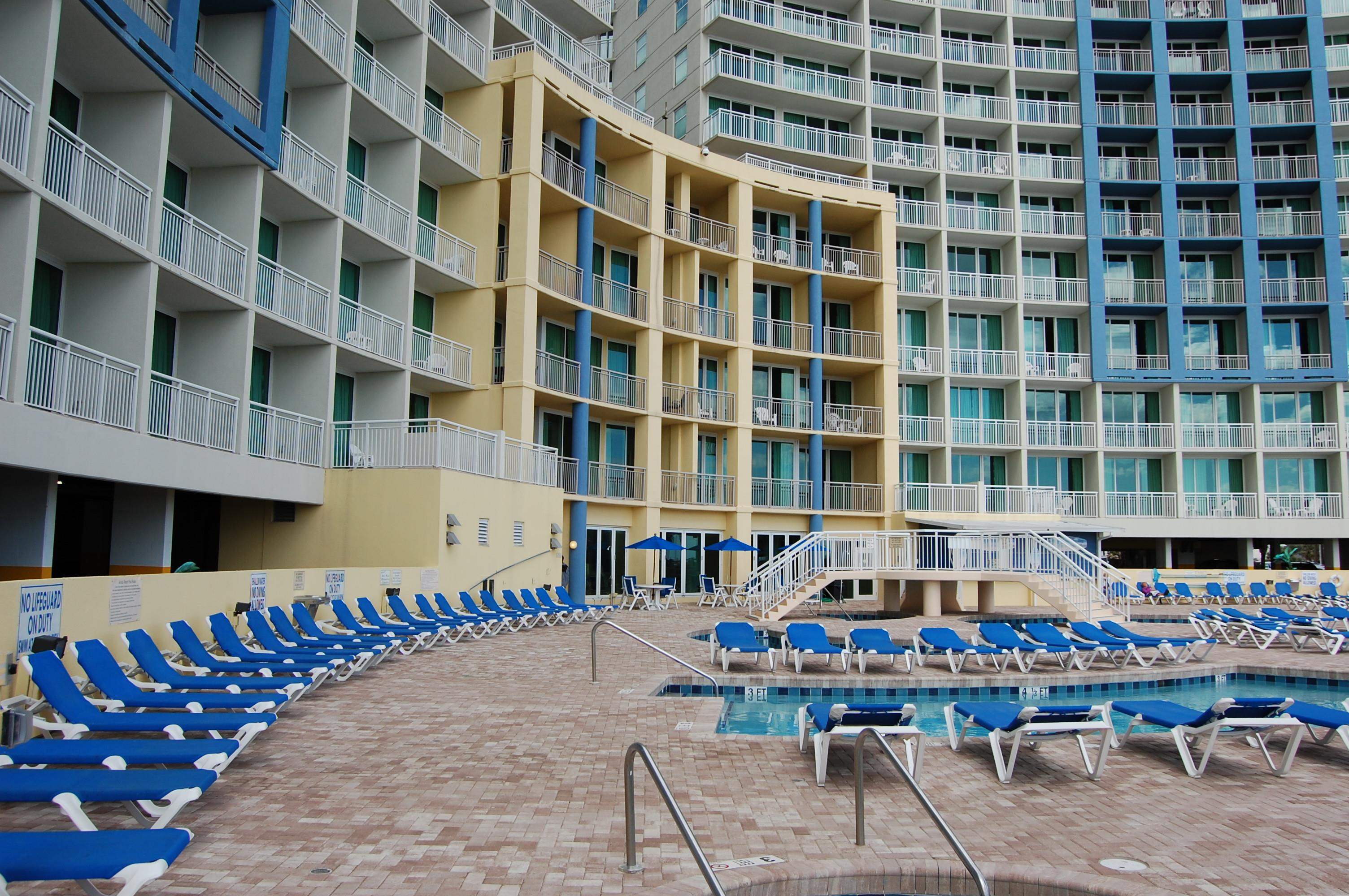 300 N Ocean Blvd. Property Photo 42