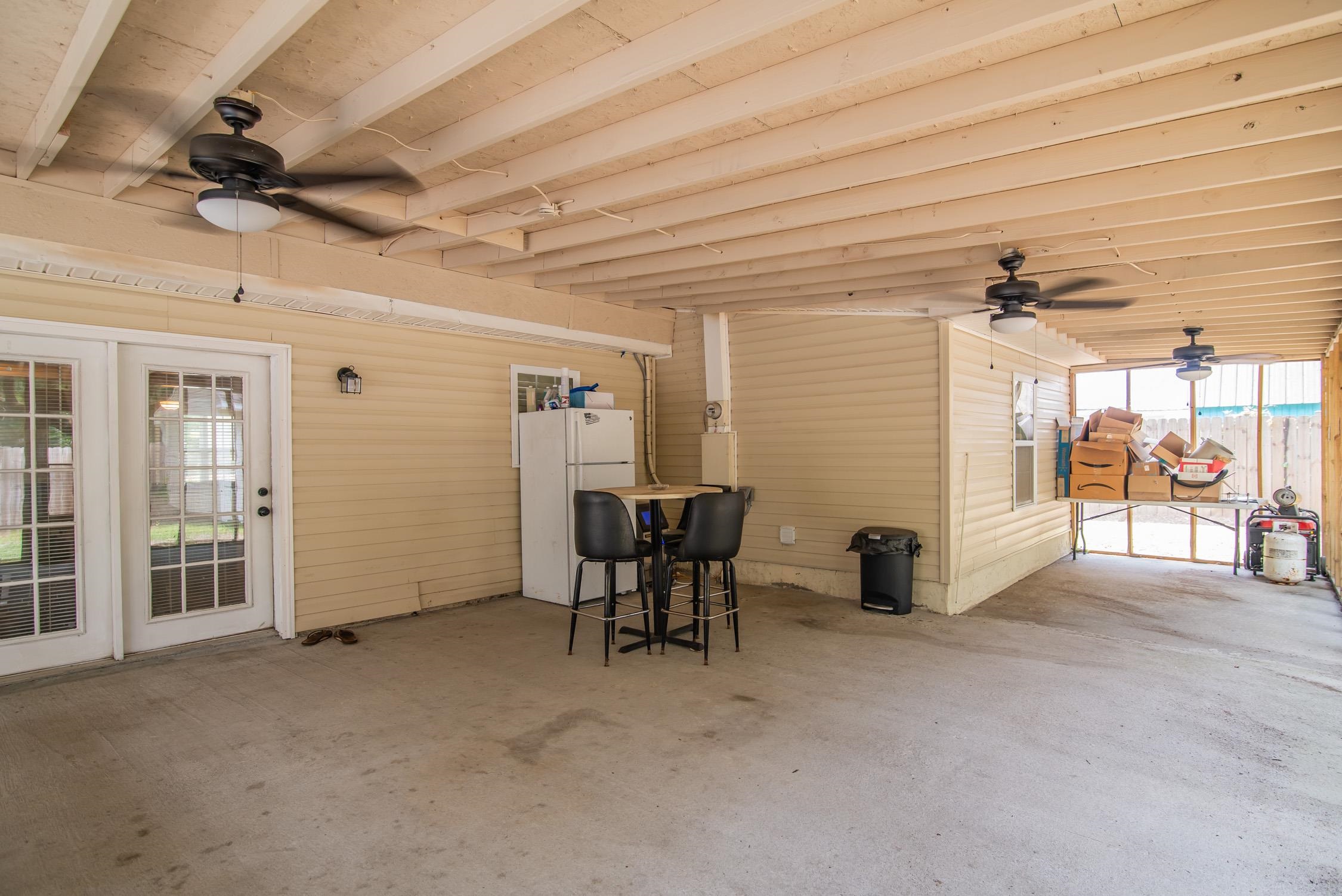 2510 Redwood St. Property Photo 3