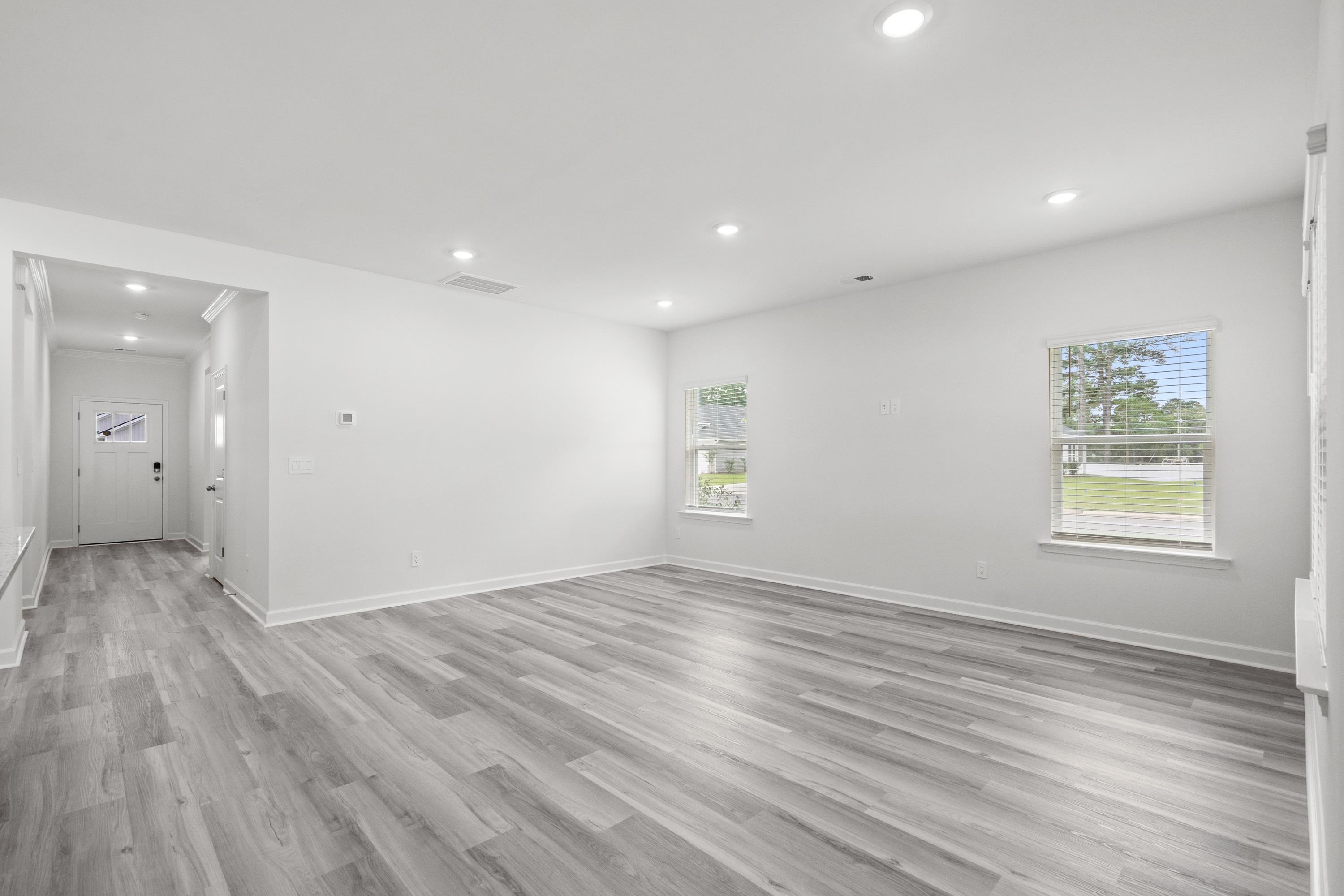 313 Jessamine St. Property Photo 22