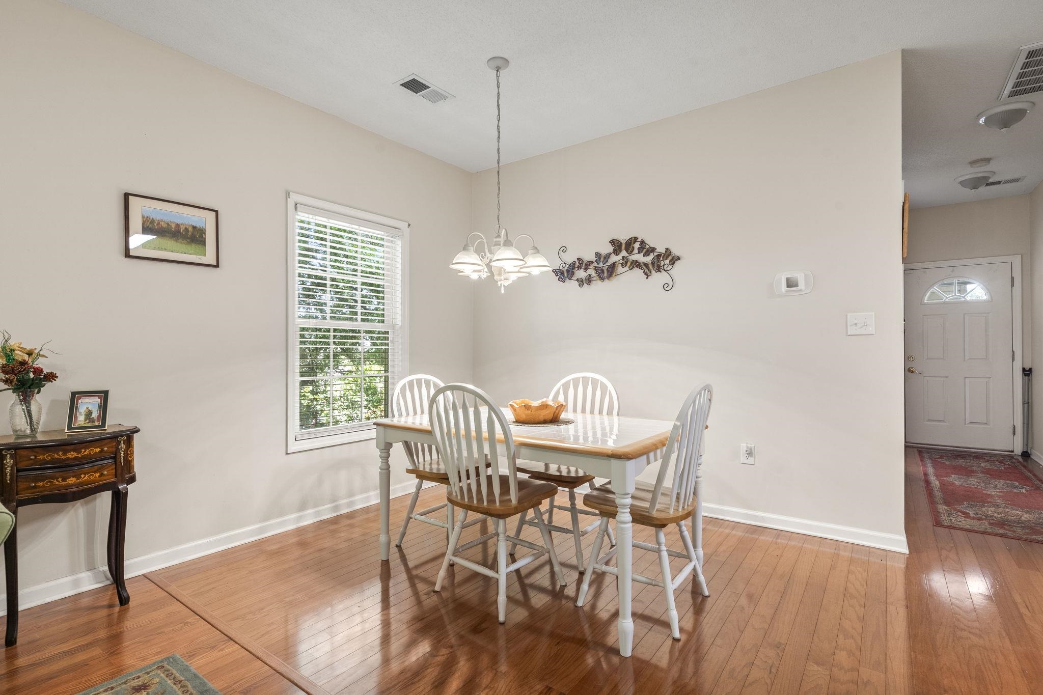 100 Lazy Willow Ln. Property Photo 8