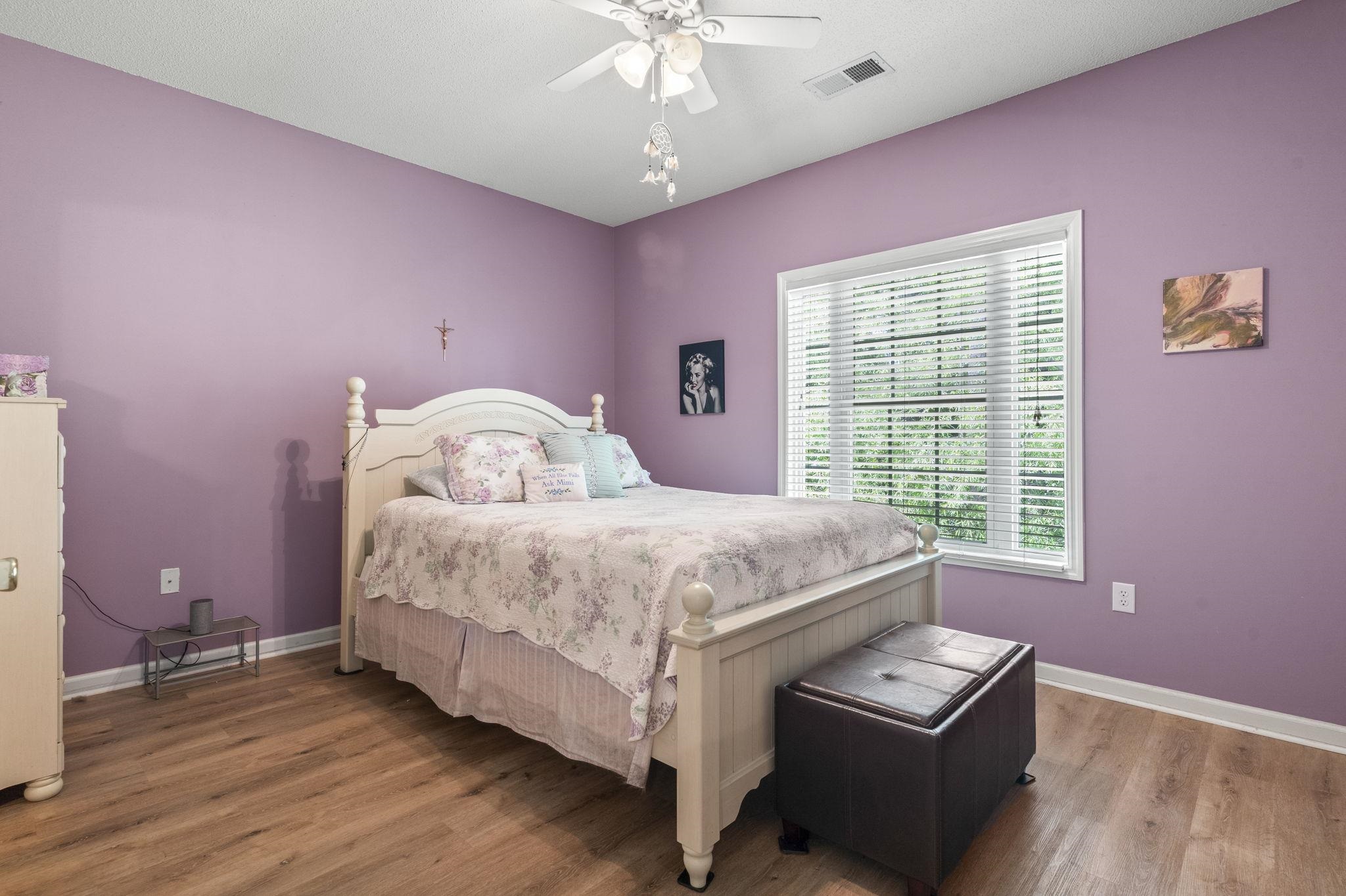 100 Lazy Willow Ln. Property Photo 17