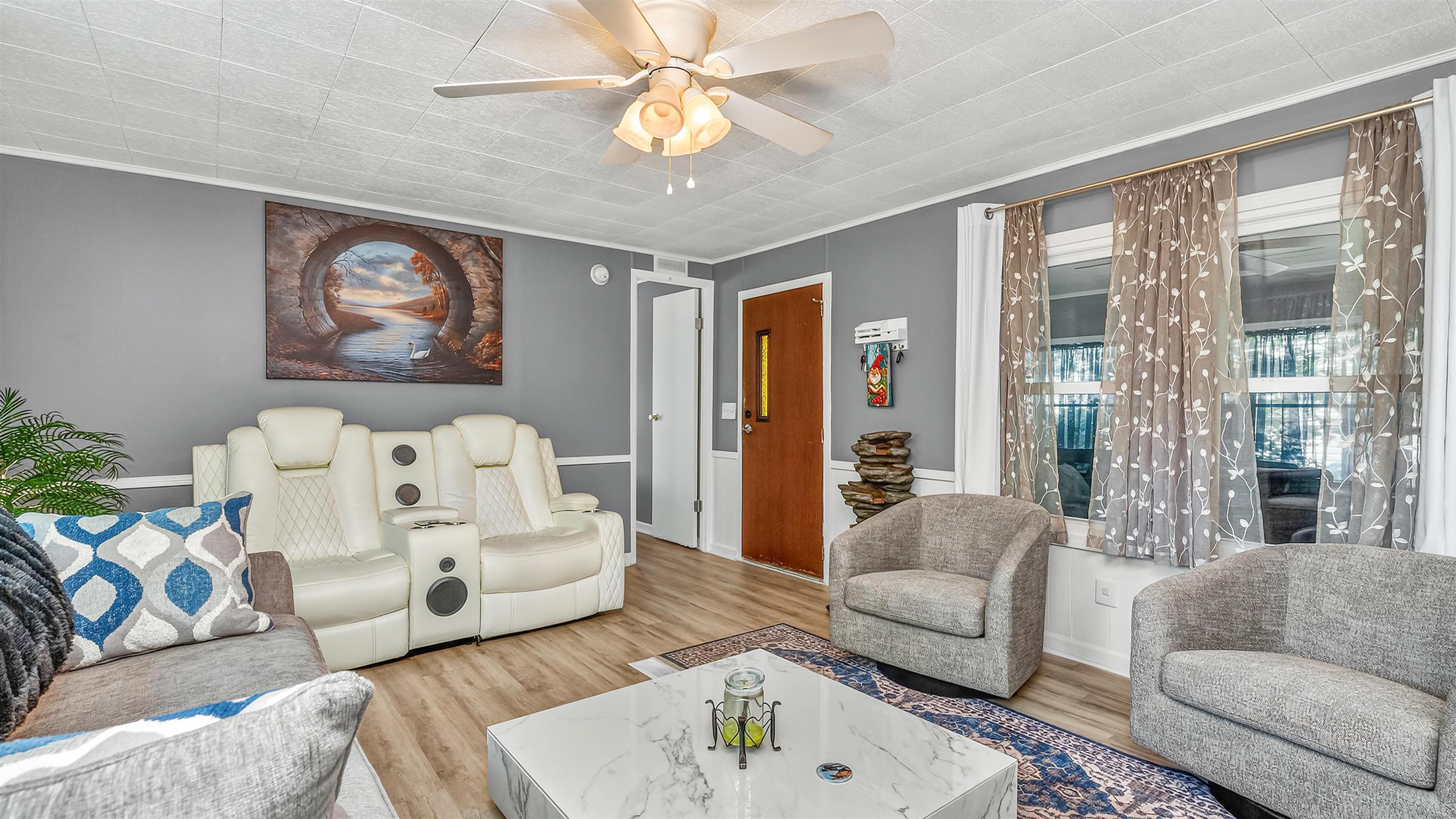 8 Burr Circle Property Photo 10