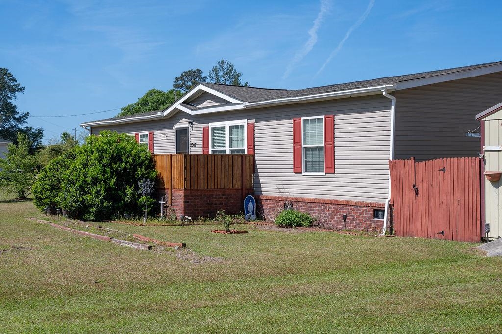 2007 Venus Ct. Property Photo 16