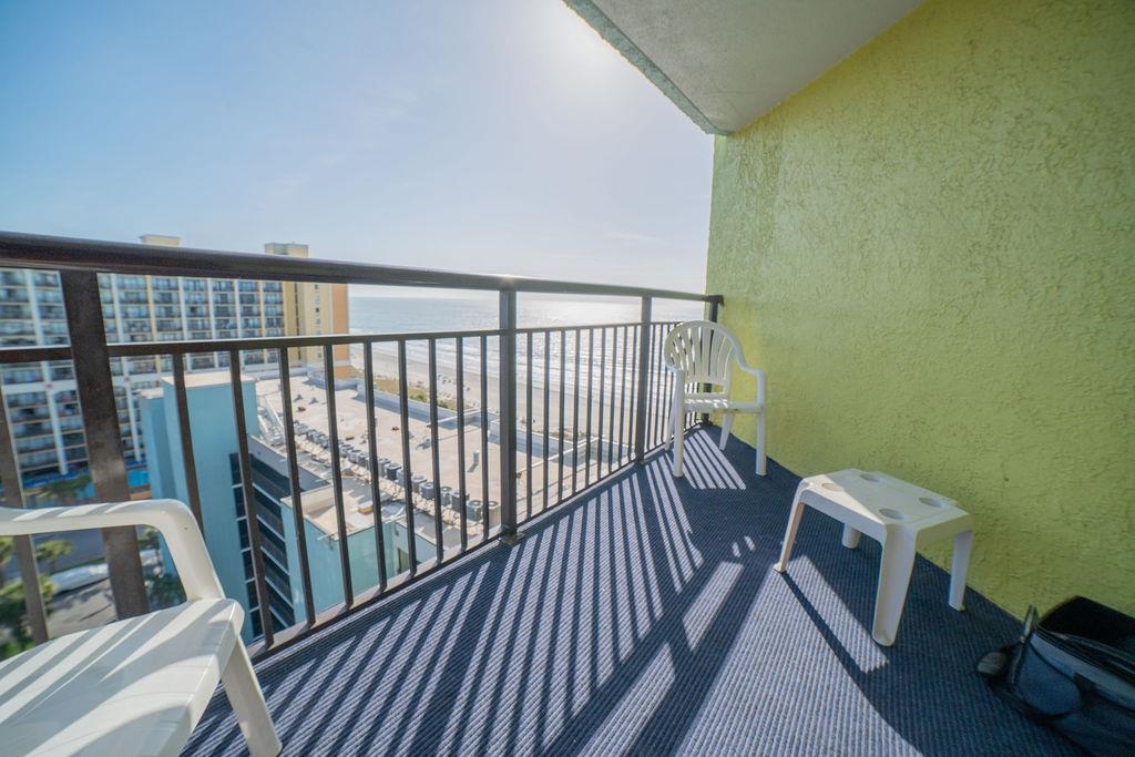 6804 N Ocean Blvd. Property Photo 2