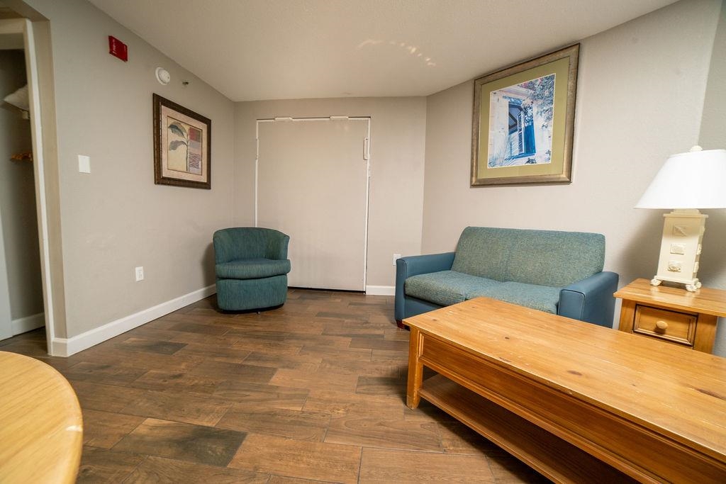 6804 N Ocean Blvd. Property Photo 11
