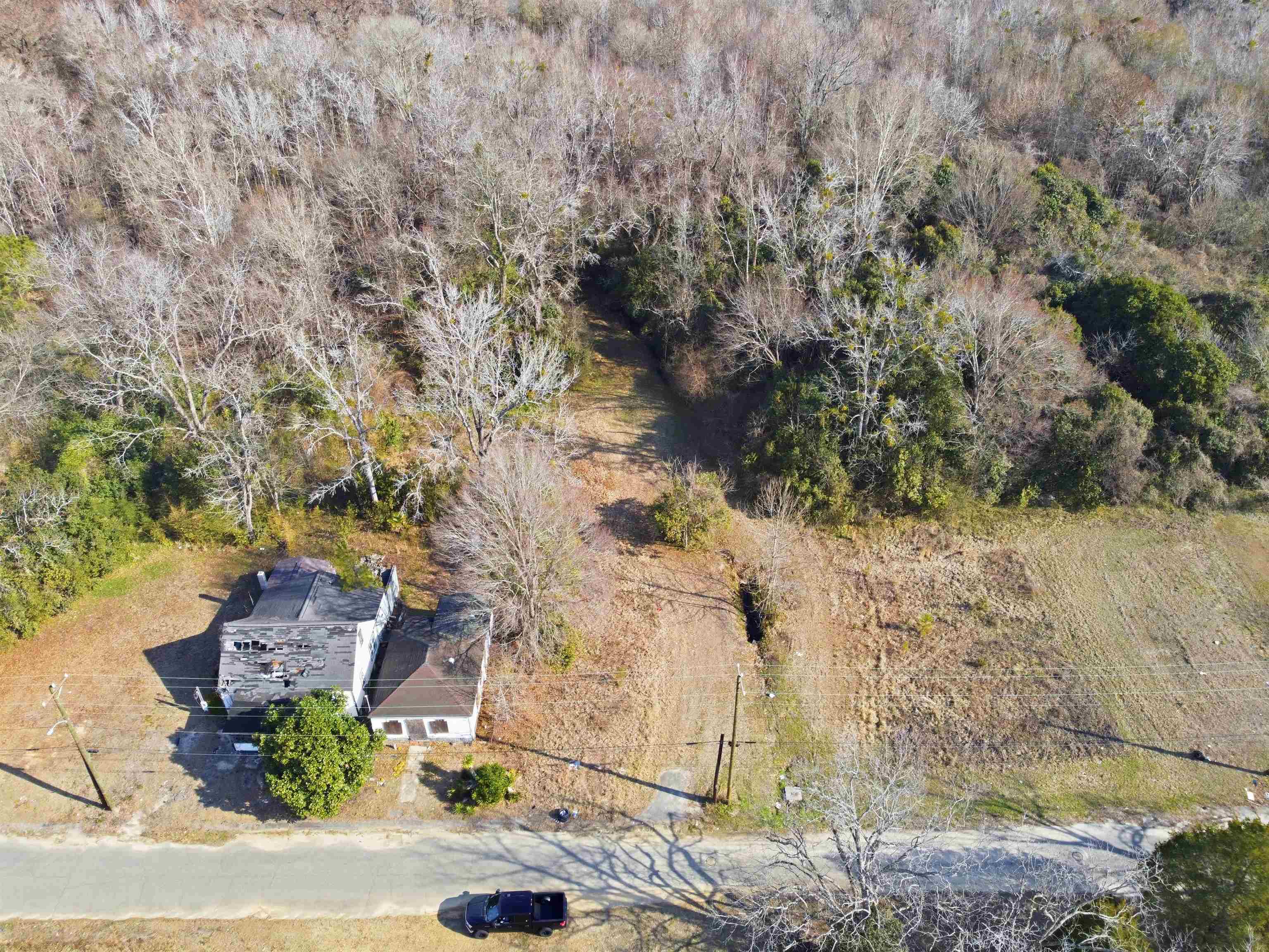 128 Lake St. Property Photo 2