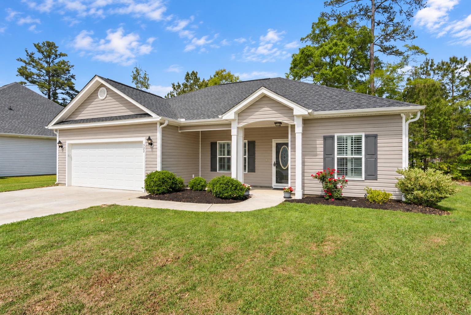 532 Whiddy Loop Property Photo 1