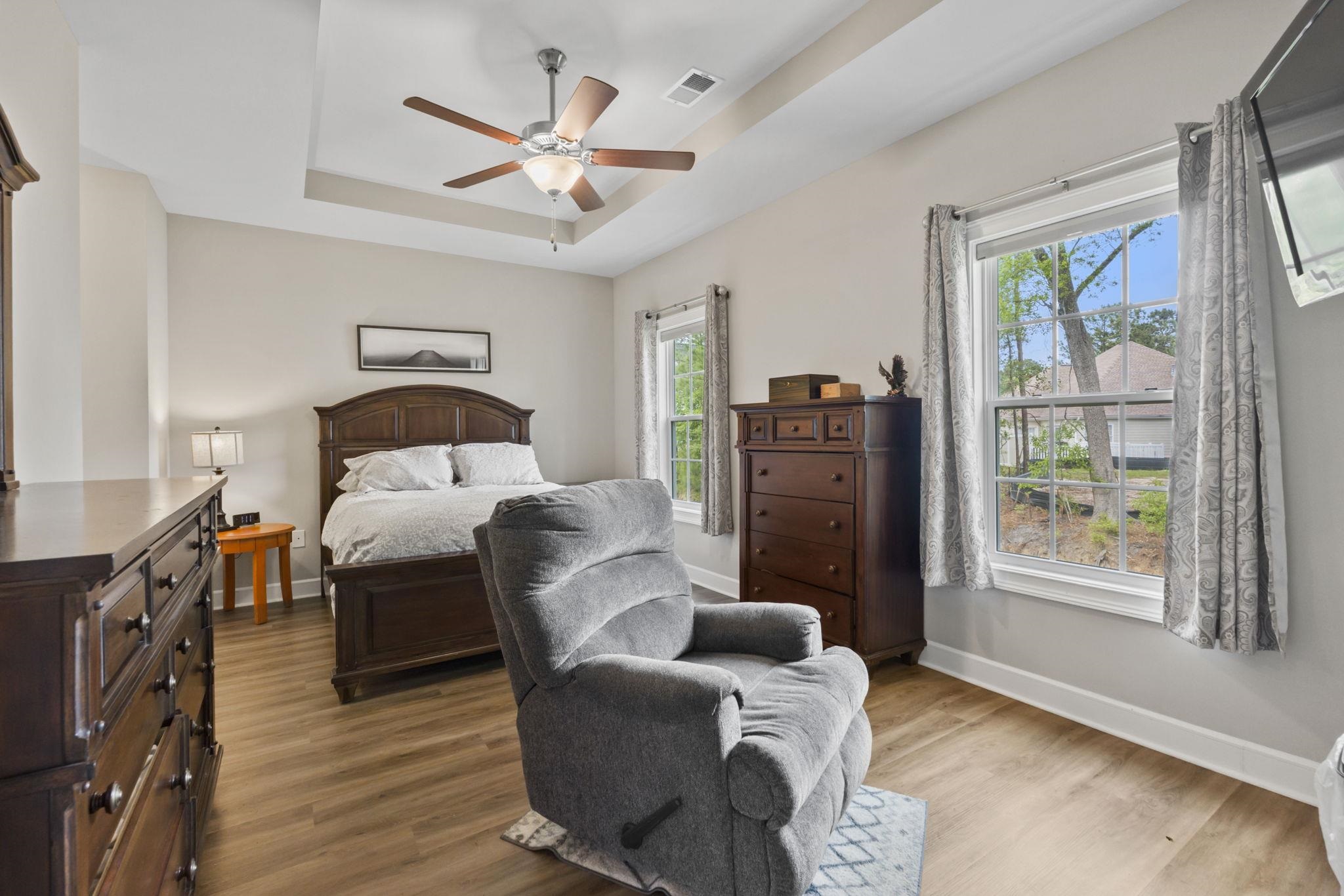 532 Whiddy Loop Property Photo 15
