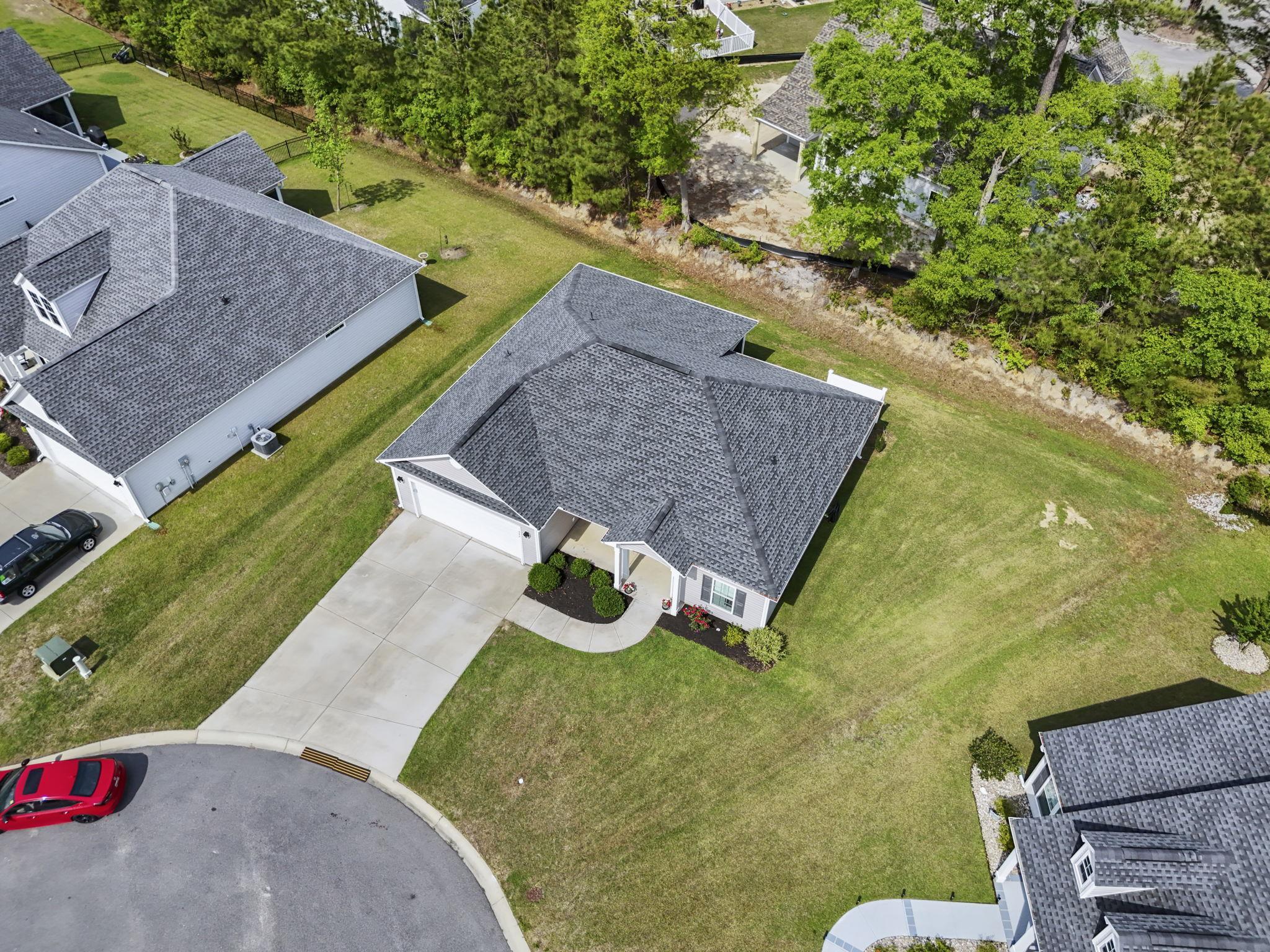 532 Whiddy Loop Property Photo 34