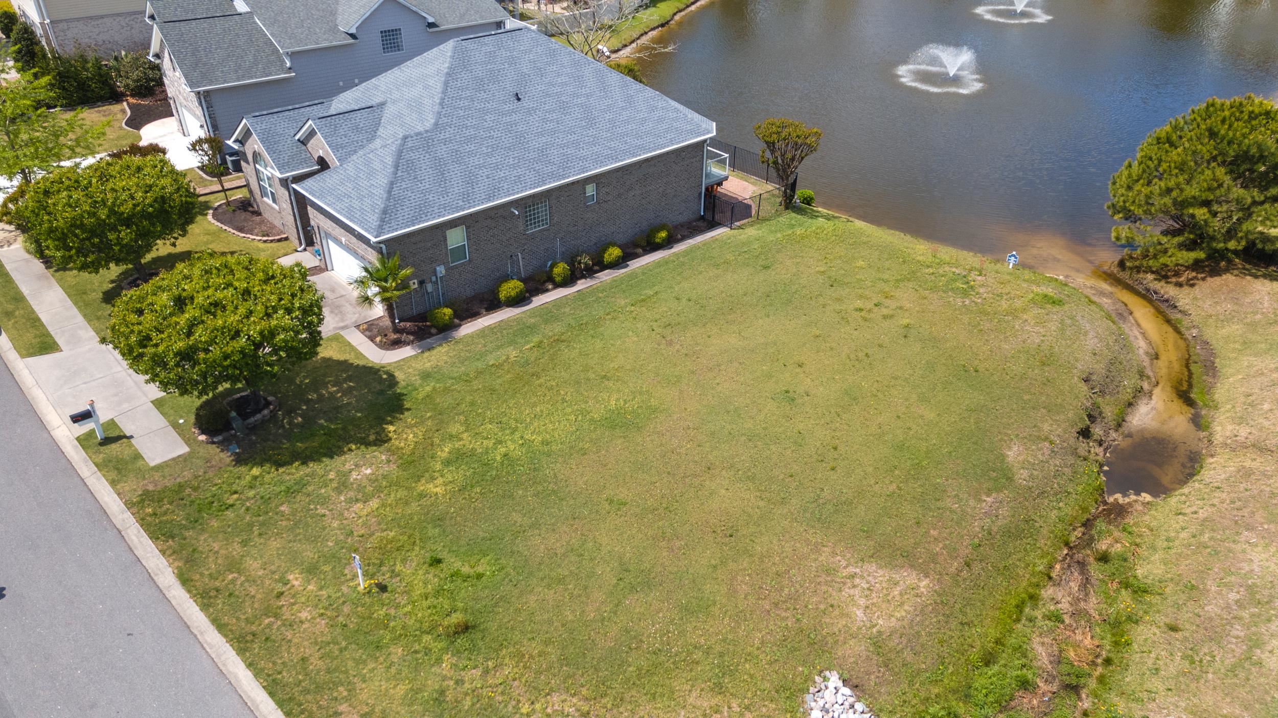 1709 Crosswinds Ave. Property Photo 1