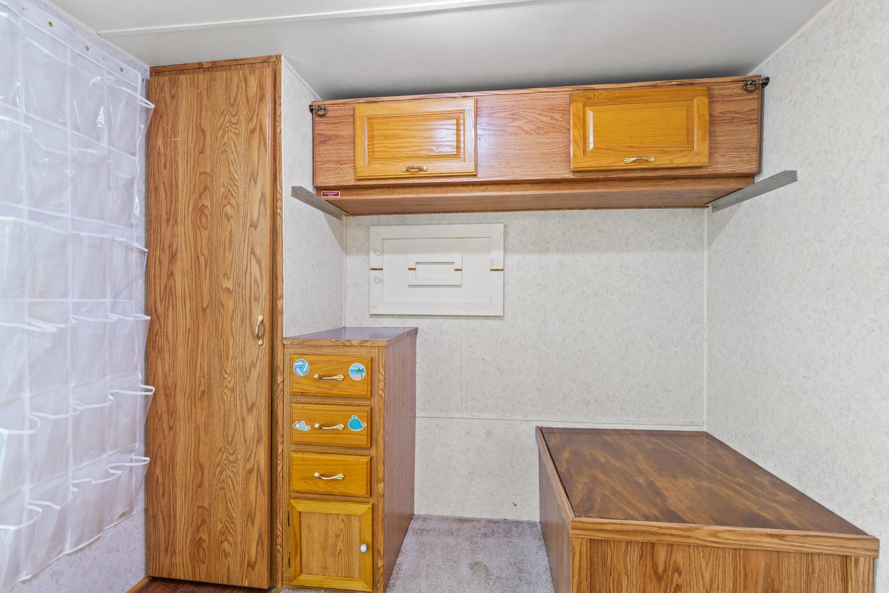9700 Kings Rd. Property Photo 14