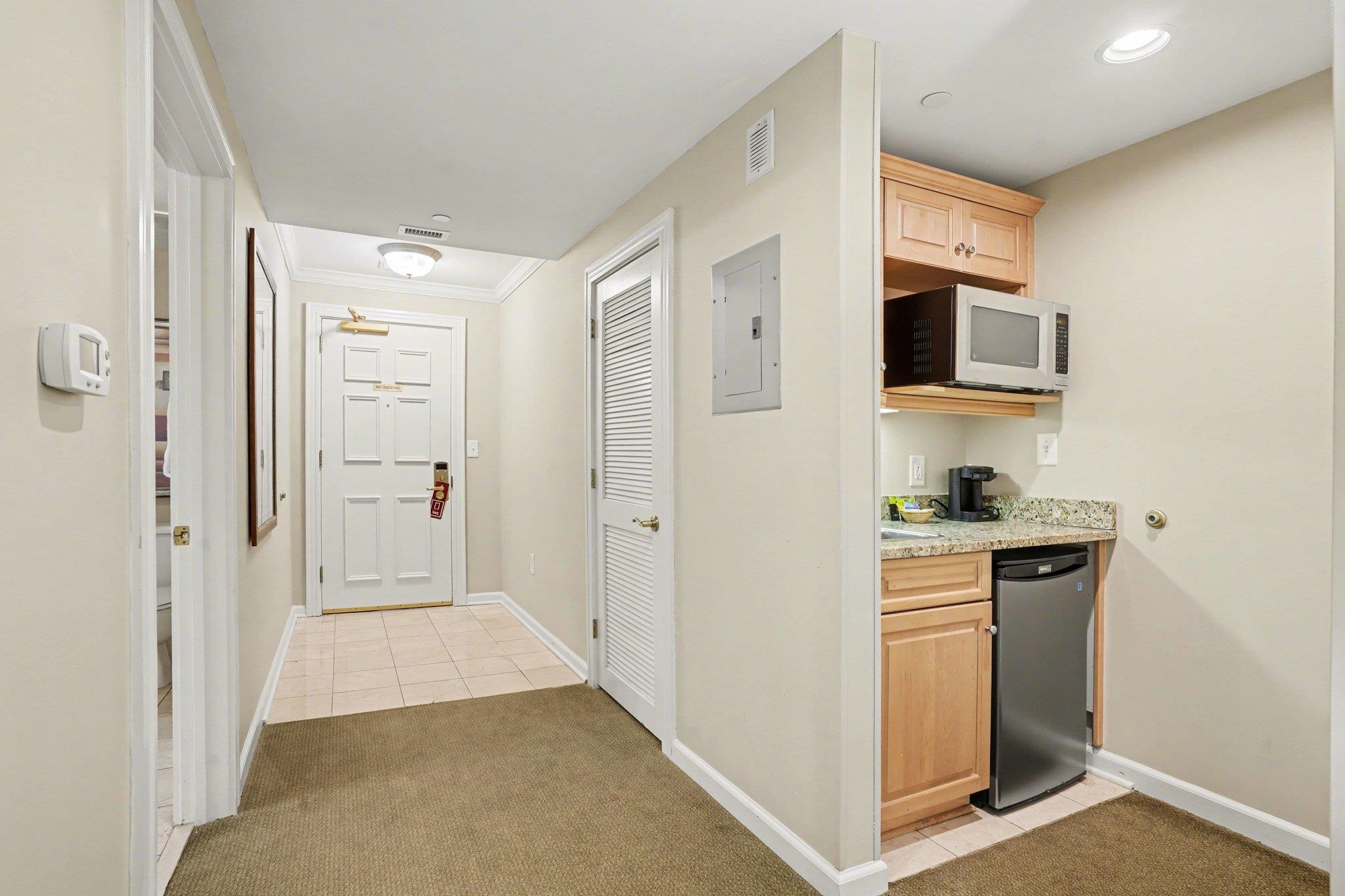 9994 Beach Club Dr. Property Photo 11