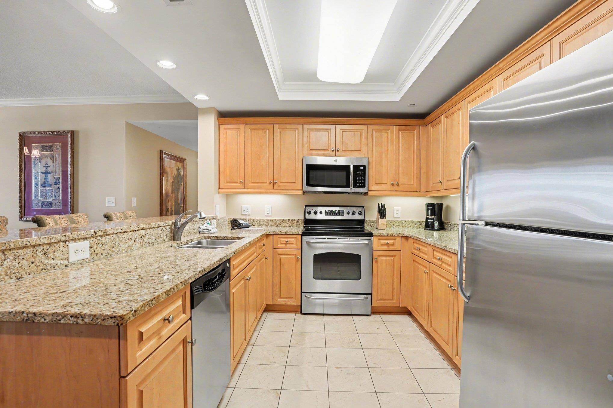 9994 Beach Club Dr. Property Photo 13