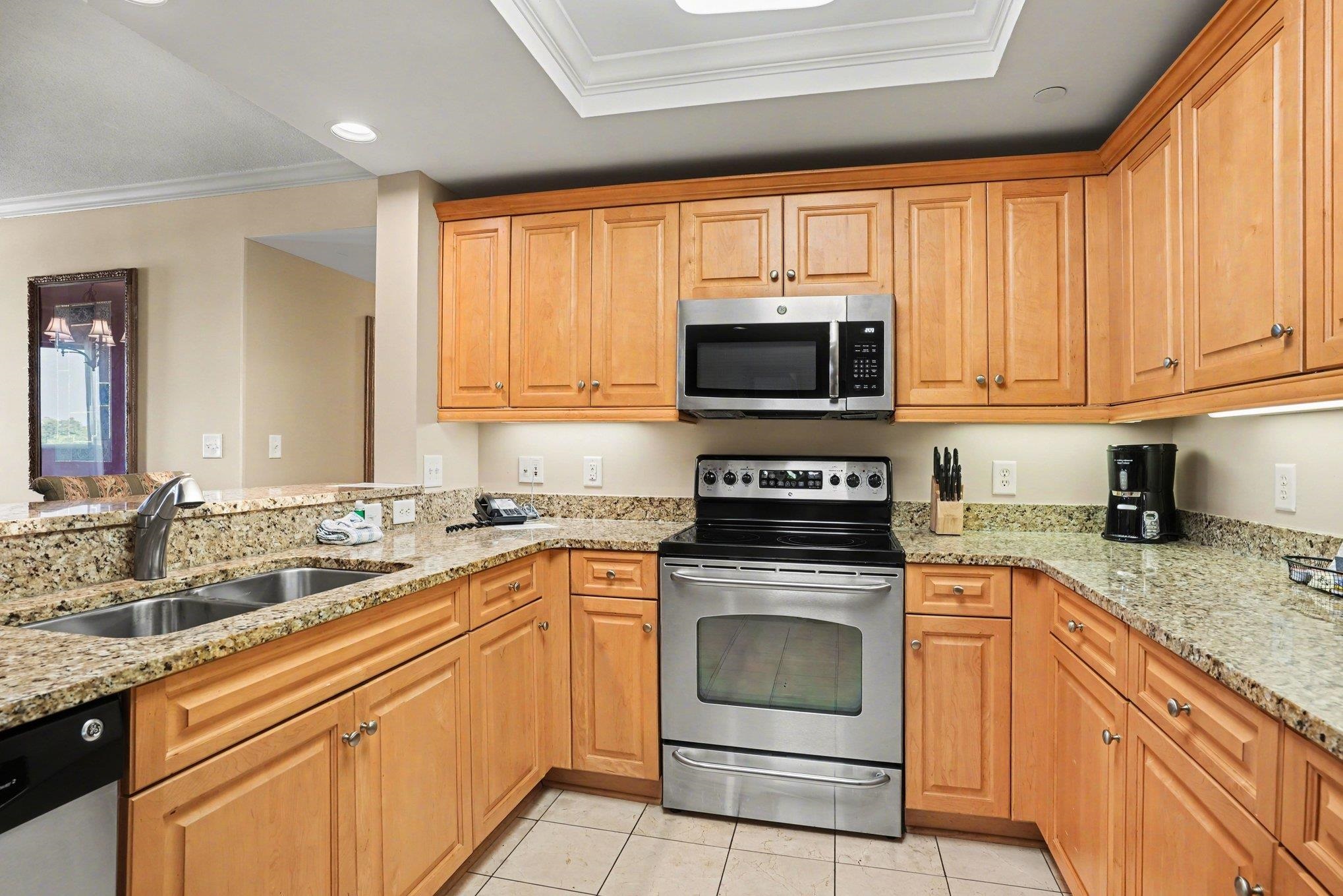9994 Beach Club Dr. Property Photo 14