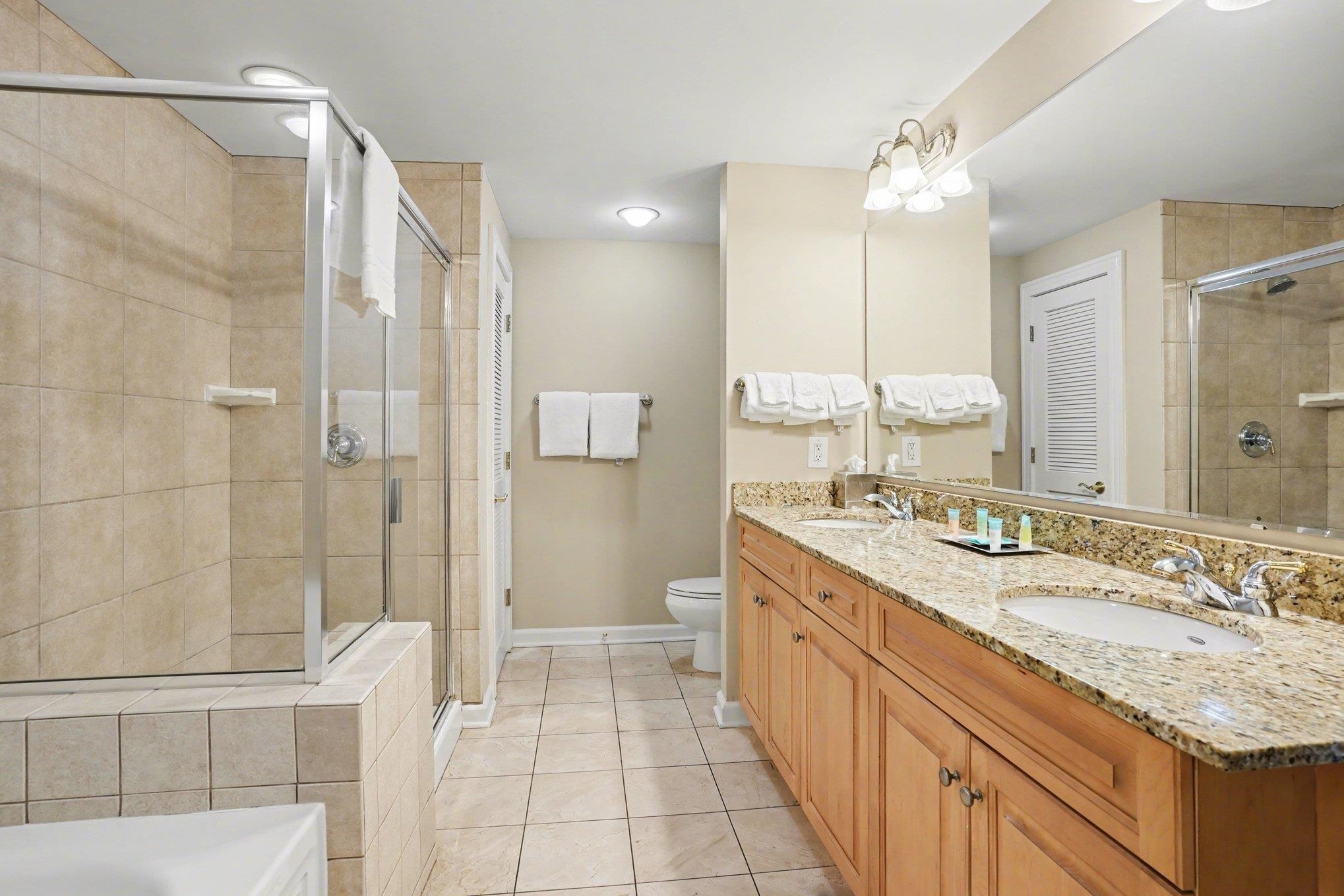 9994 Beach Club Dr. Property Photo 23