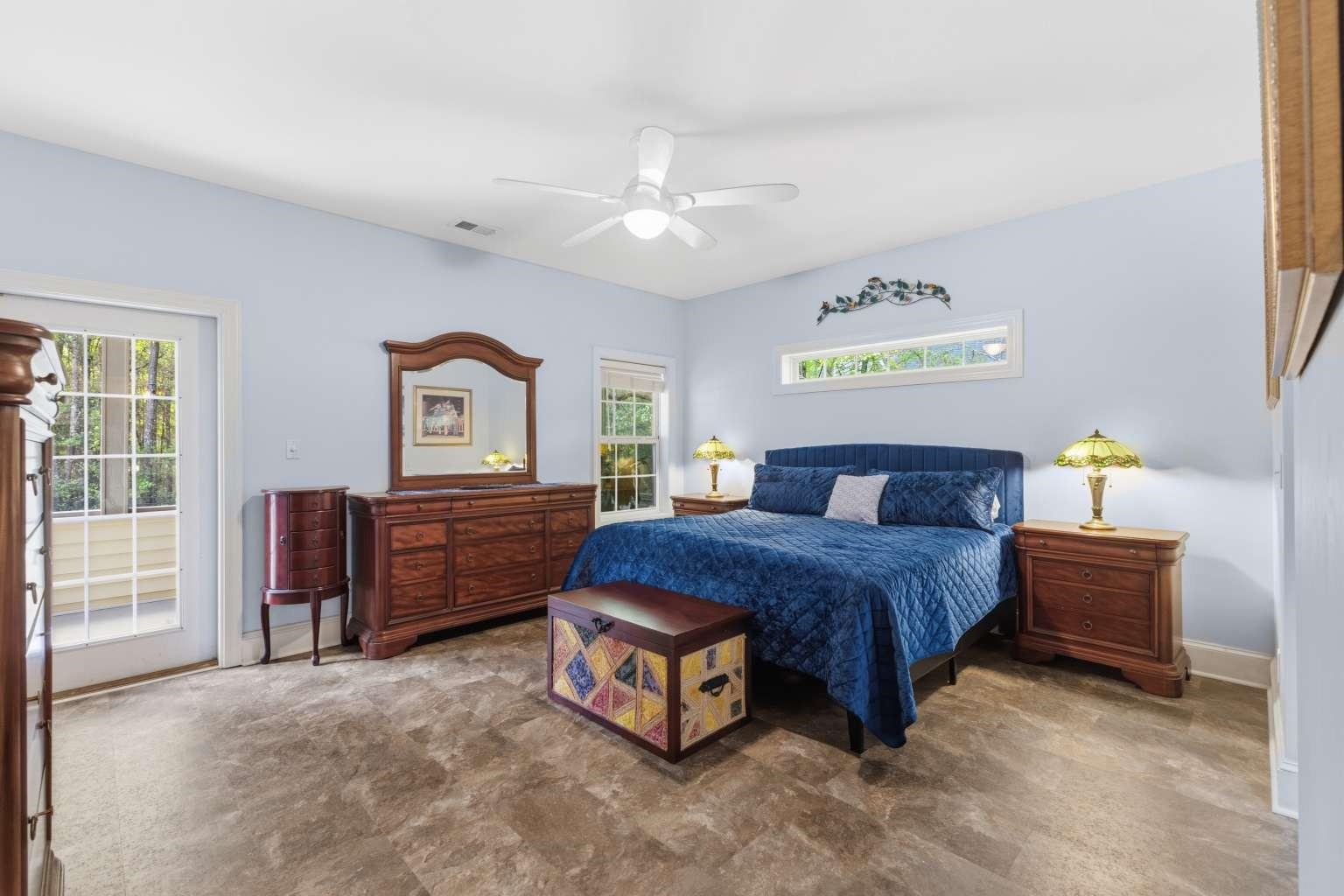 33 Deer Moss Ct. Property Photo 18