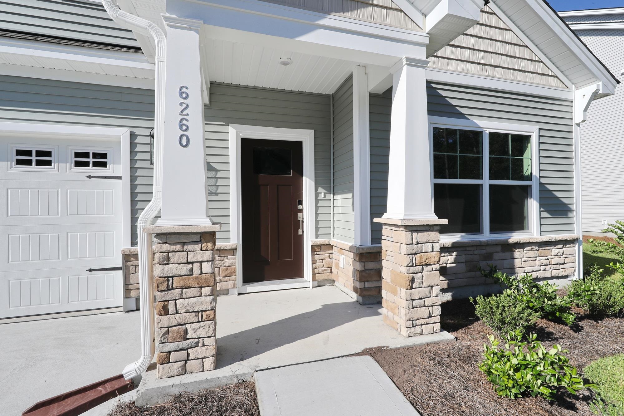 6260 Zoe Way Property Photo 2