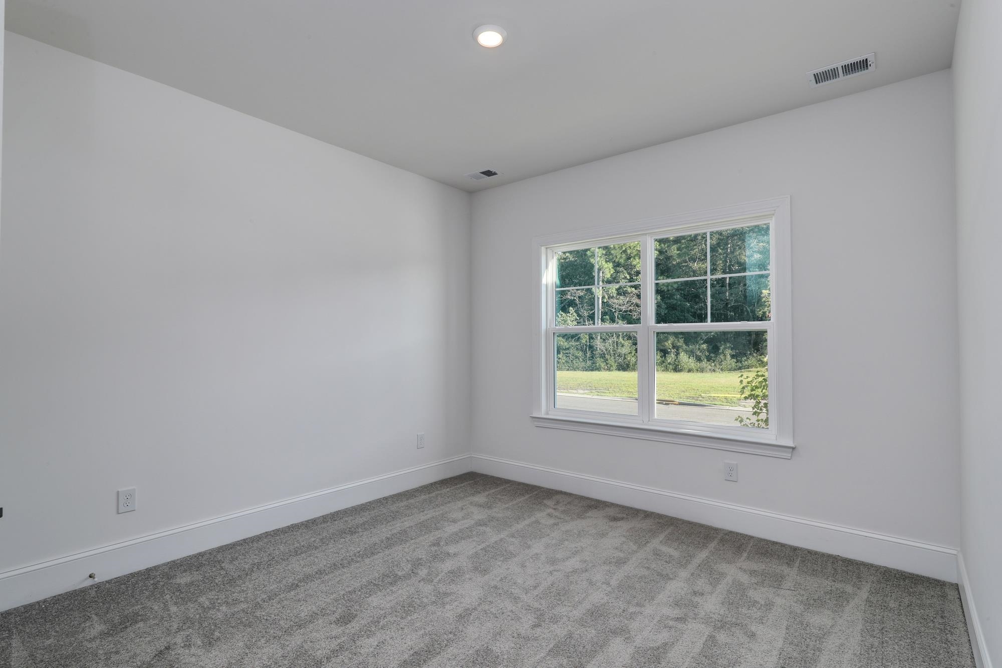 6260 Zoe Way Property Photo 5