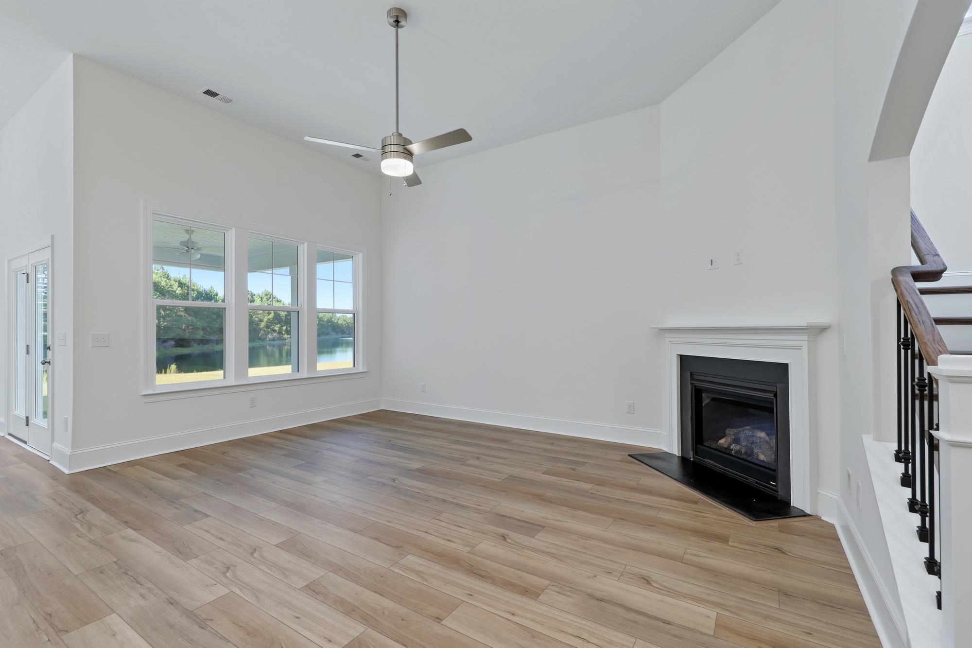 6260 Zoe Way Property Photo 11