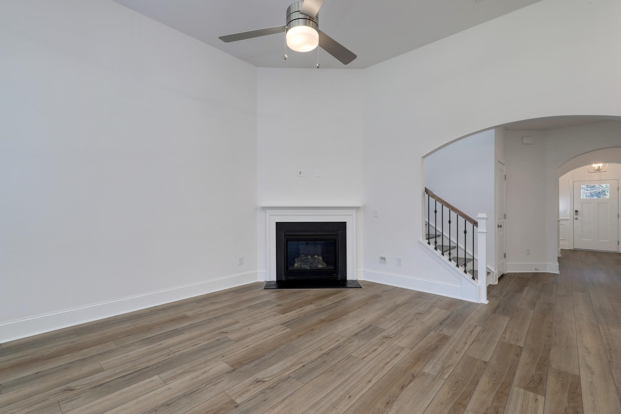 6260 Zoe Way Property Photo 12
