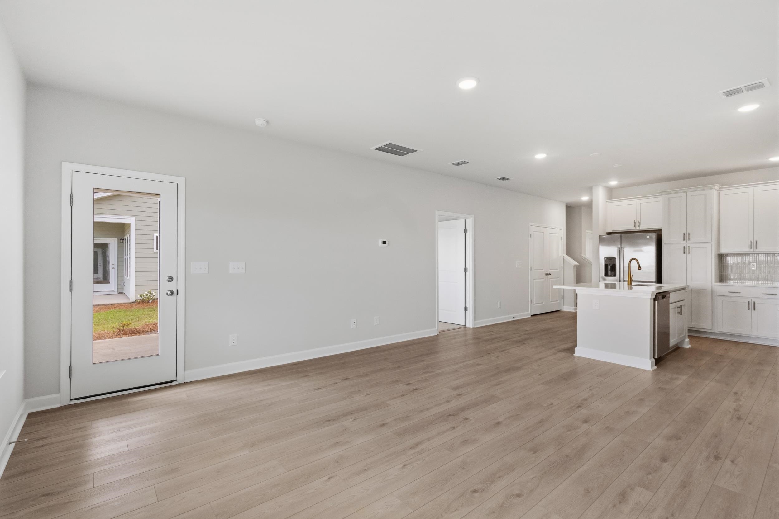 730 Ebb Tide Rd. Property Photo 37