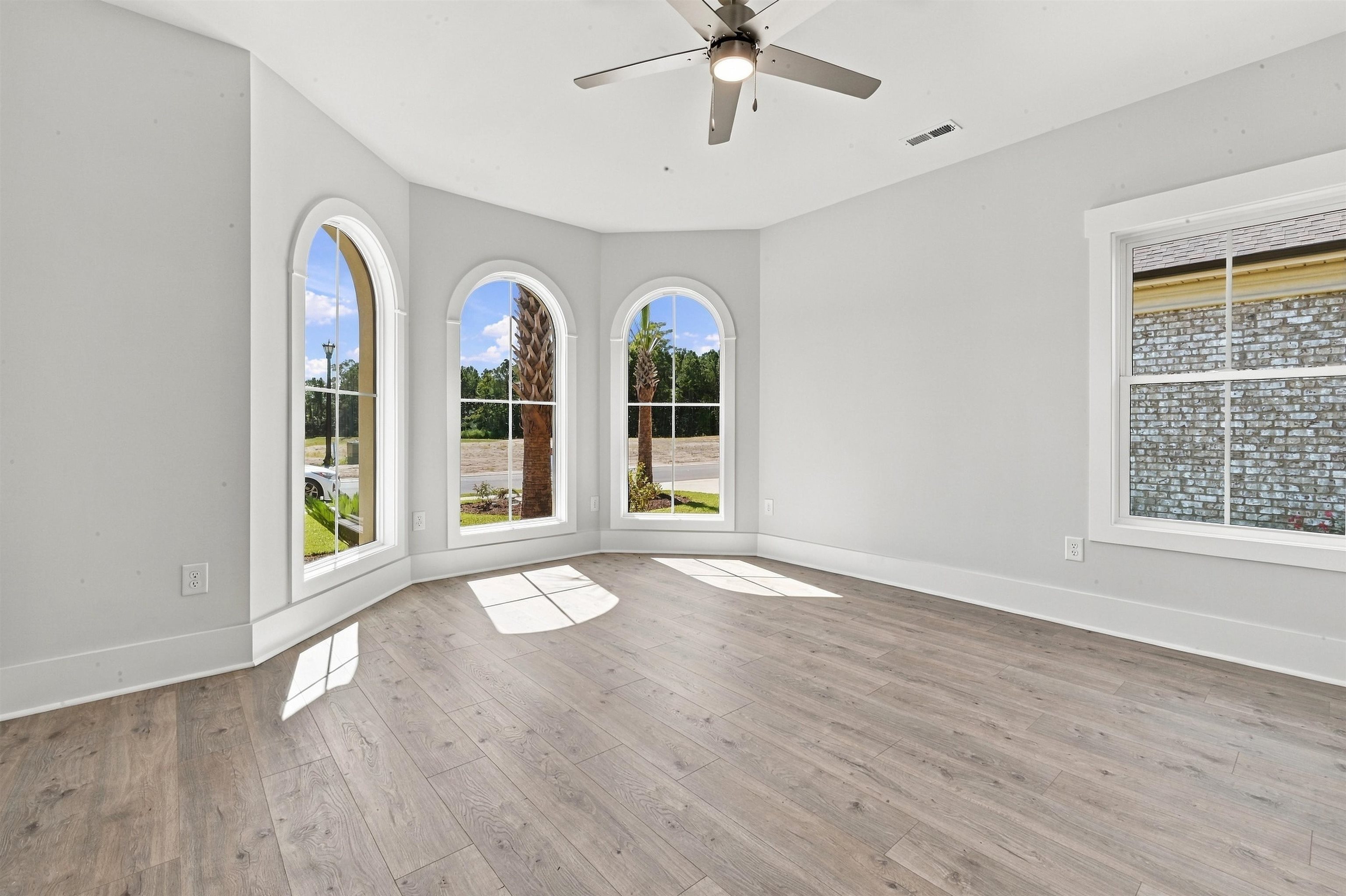 450 Pompano Court Property Photo 7