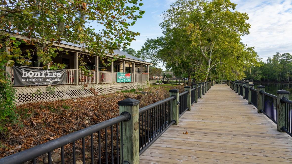2831 Riverboat Way Property Photo 30