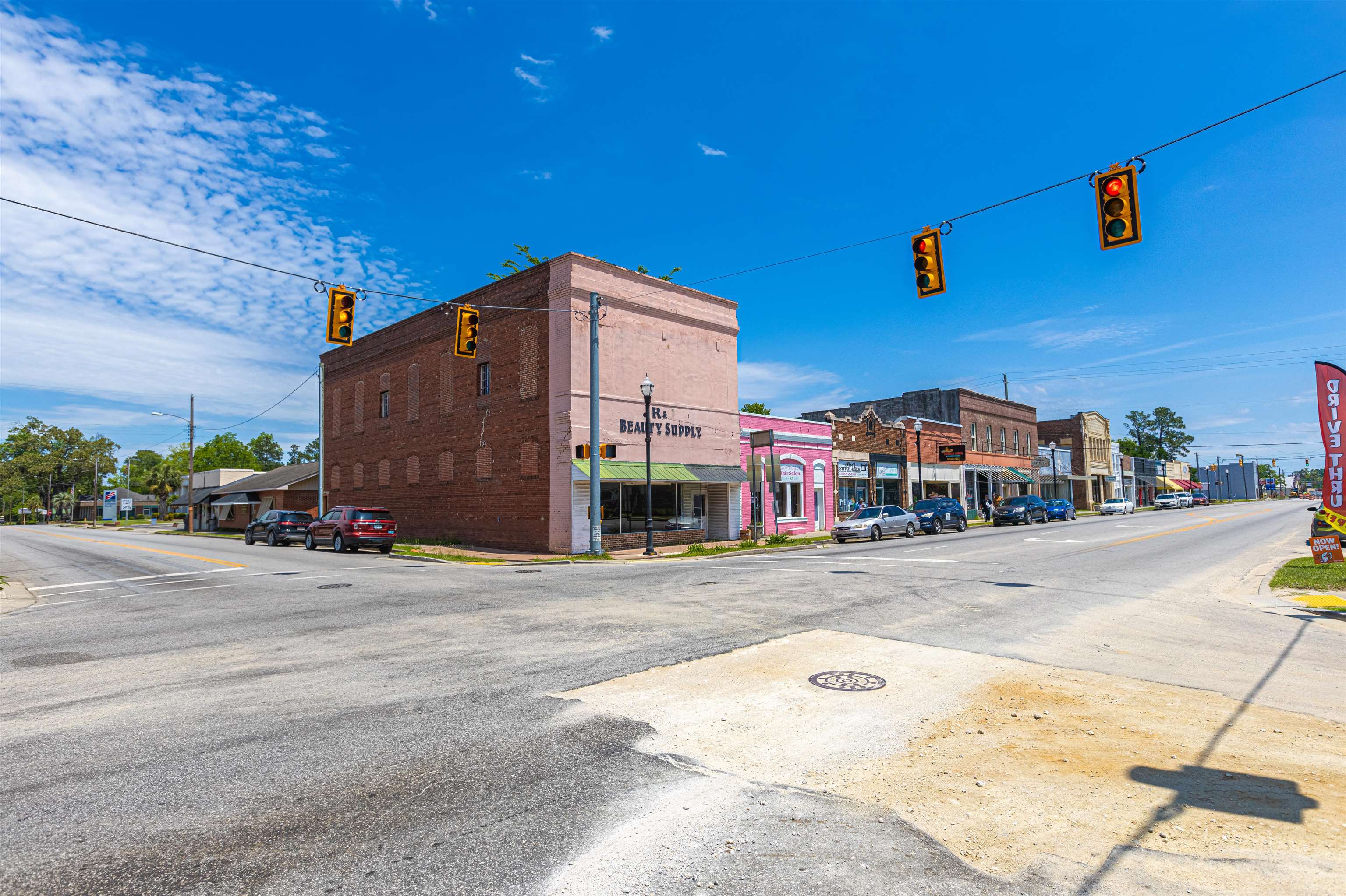 1 E Main St. Property Photo 17