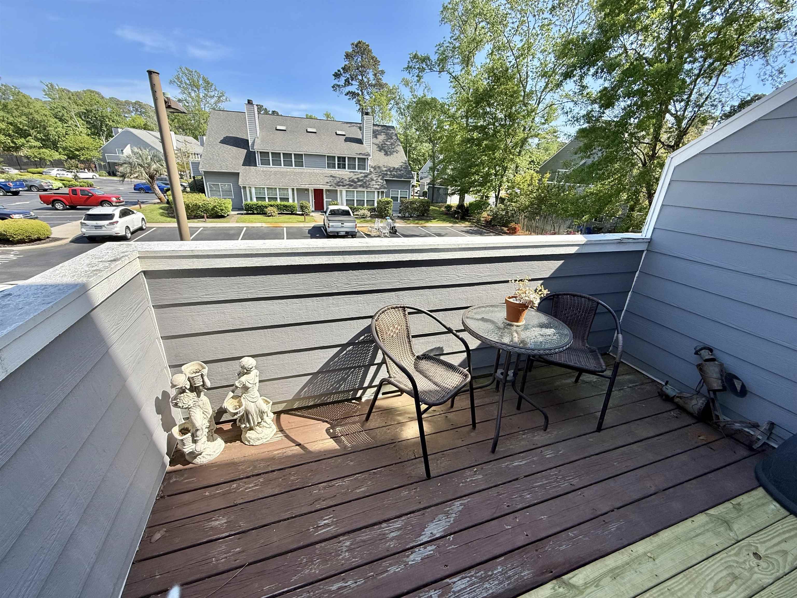 1203 Tiffany Ln. Property Photo 9