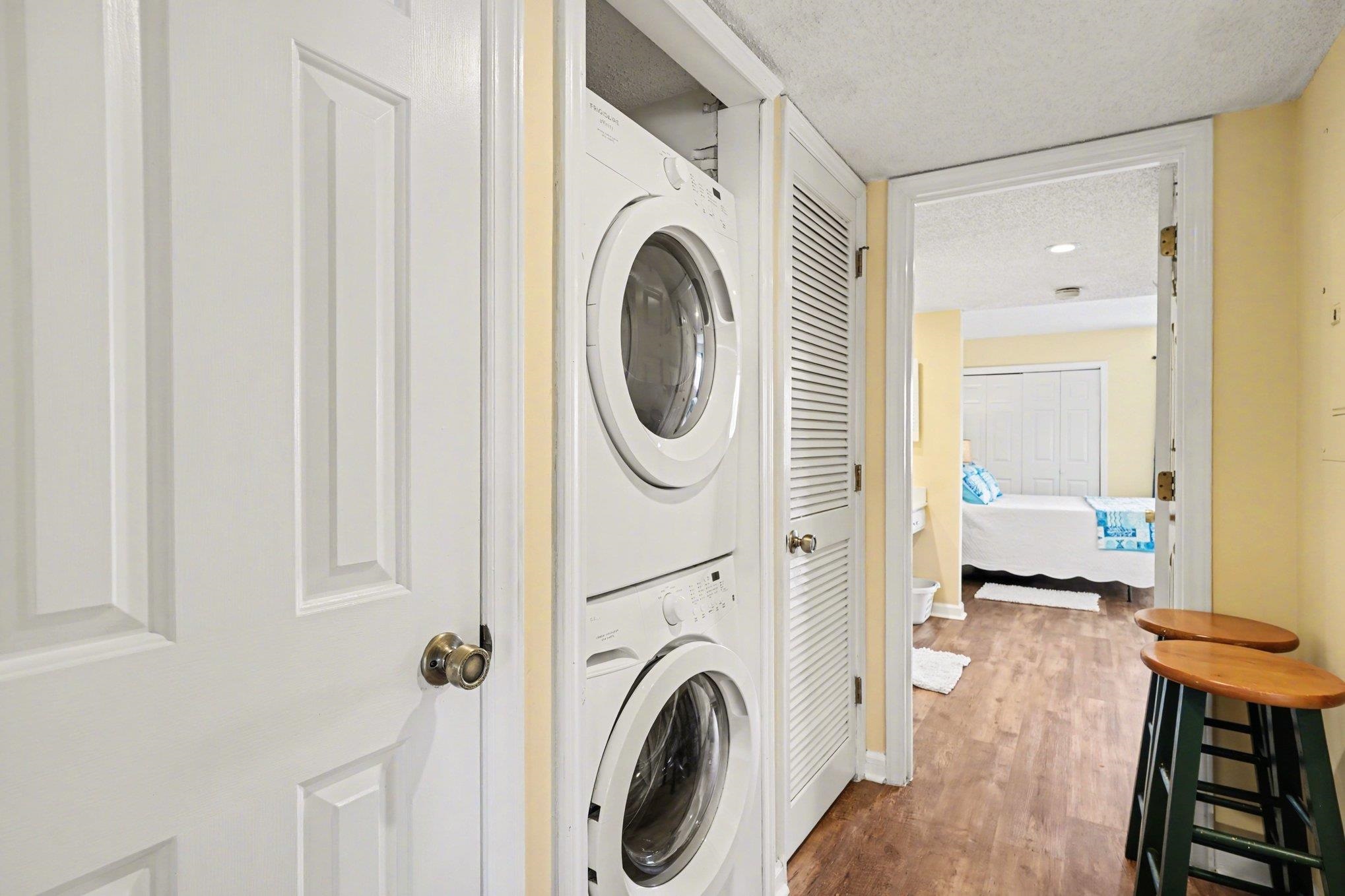 4294 Pinehurst Circle Property Photo 13
