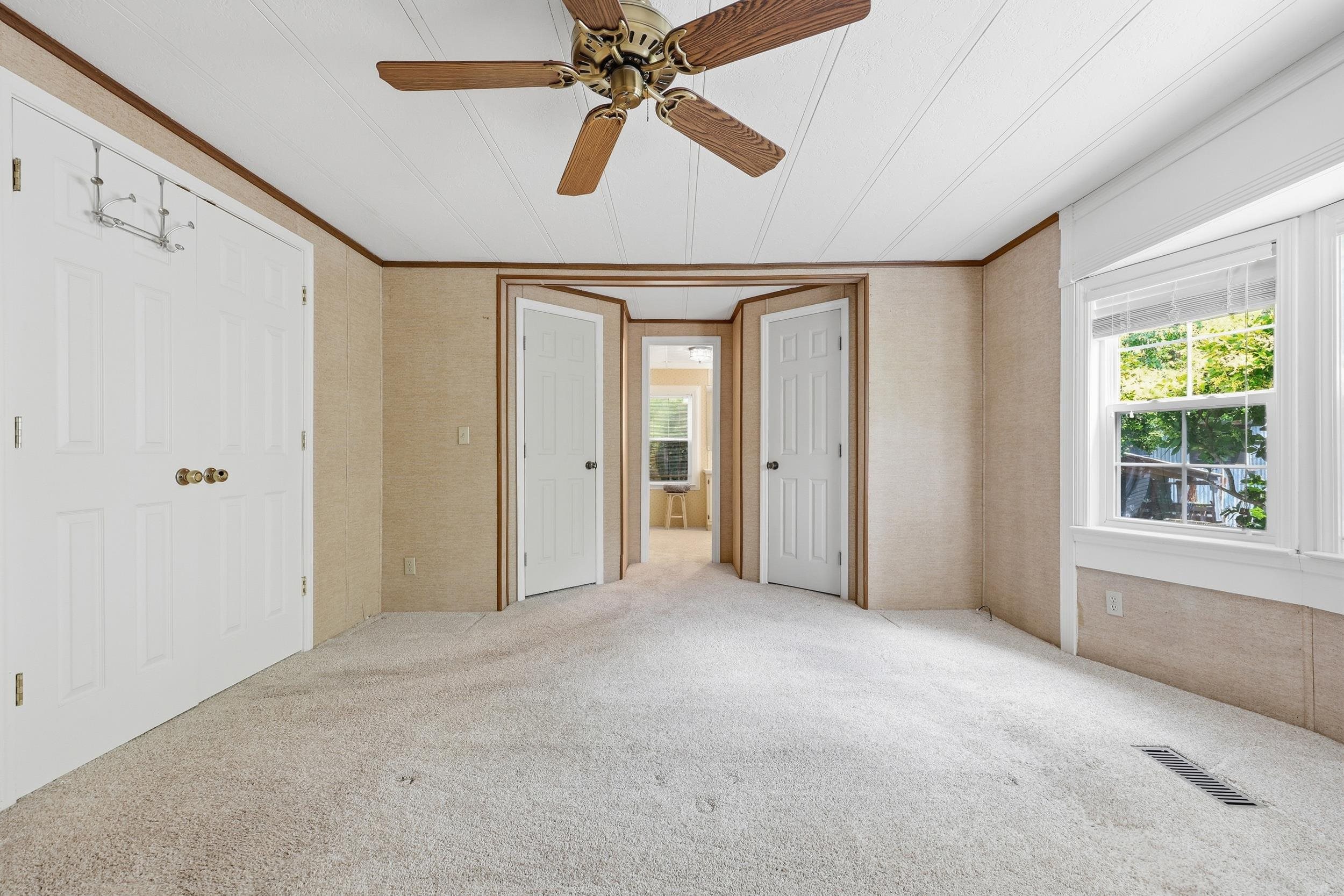 613 Reef Ct. Property Photo 16