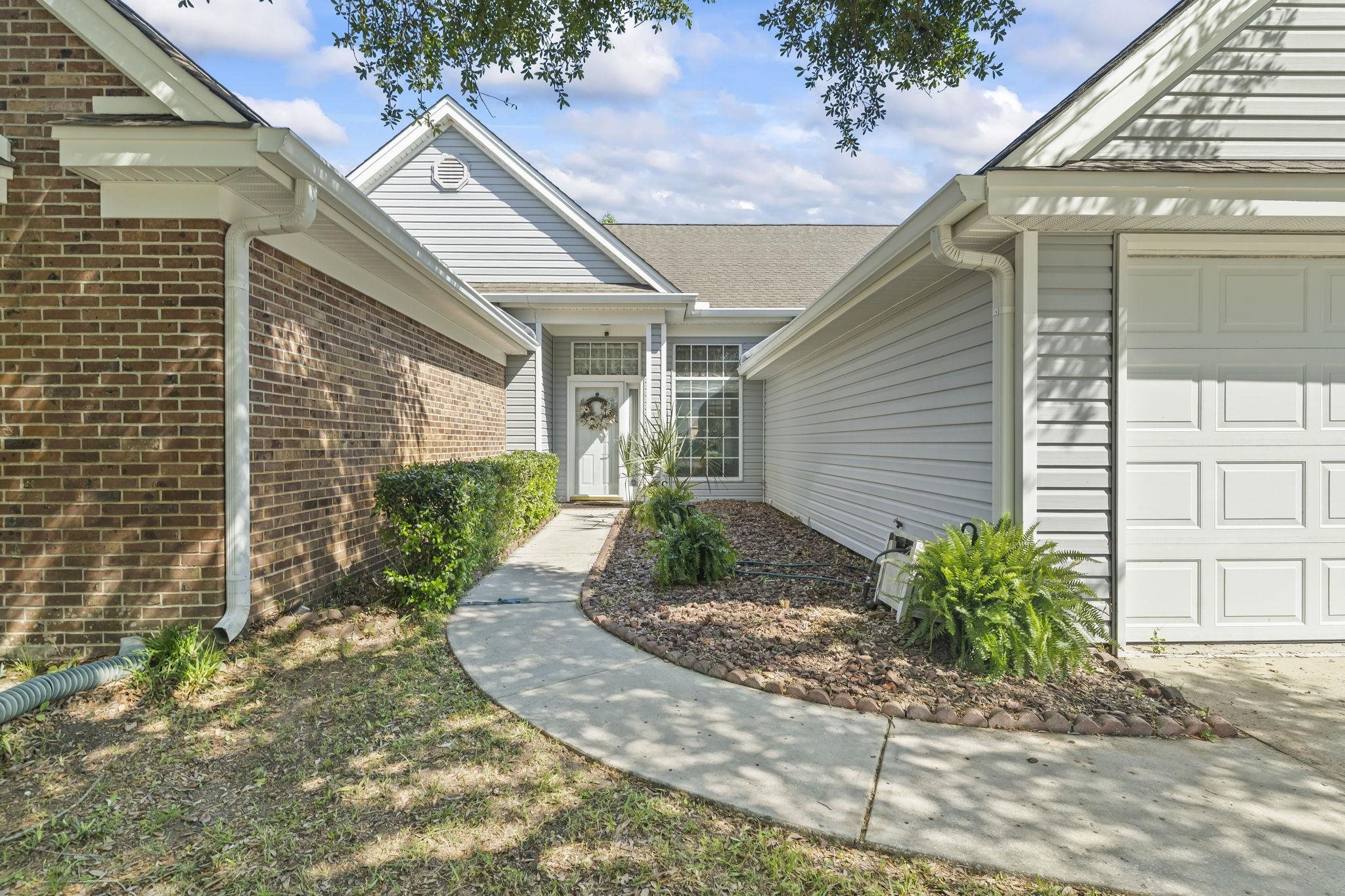 1582 Southwood Dr. Property Photo 7