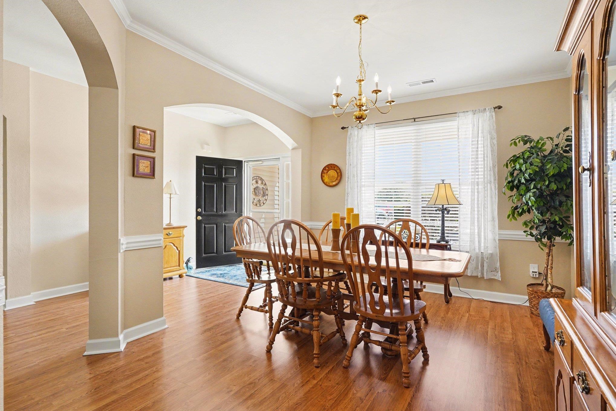 836 Clarion Ct. Property Photo 10